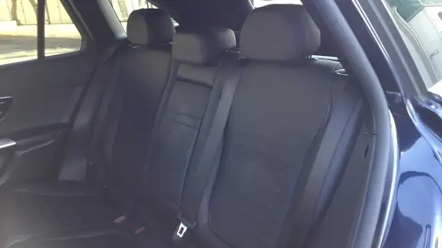 Mercedes-Benz GLC view 11