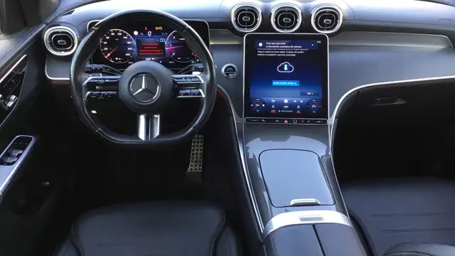 Mercedes-Benz GLC view 8