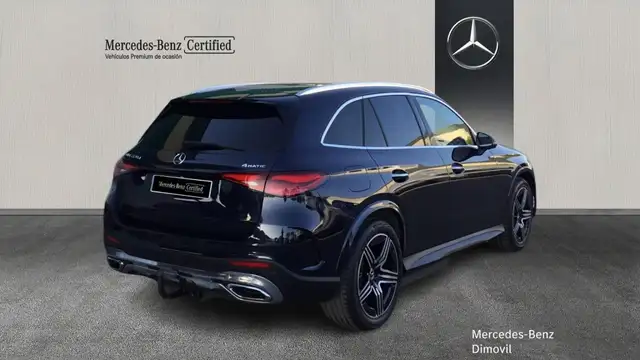 Mercedes-Benz GLC view 2