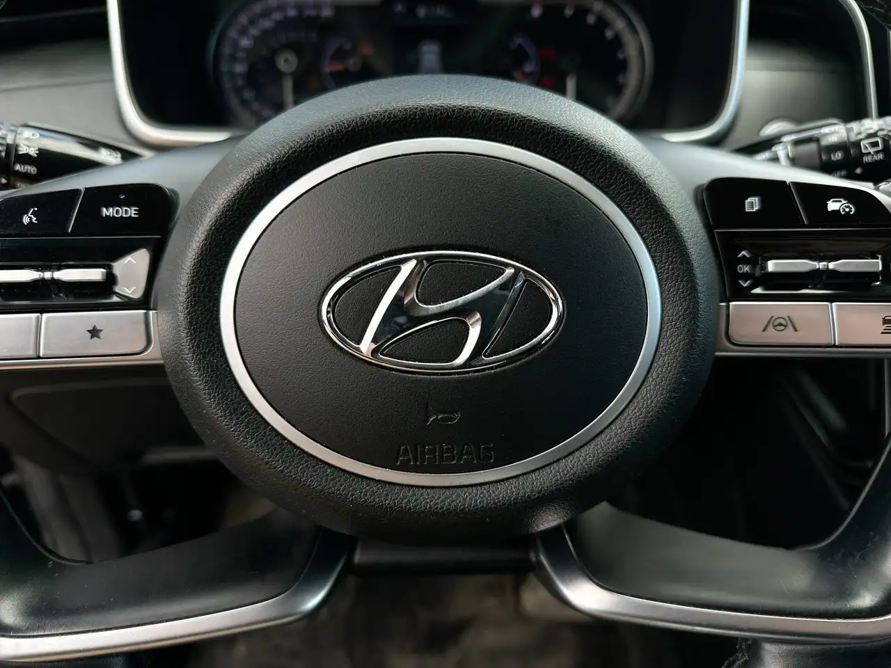 Hyundai TUCSON снимка Hyundai TUCSON