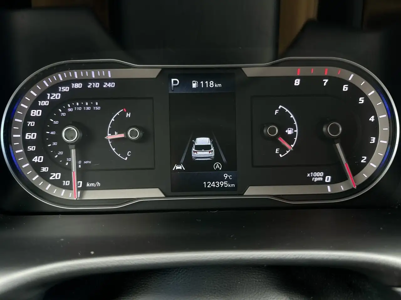 Hyundai TUCSON снимка Hyundai TUCSON
