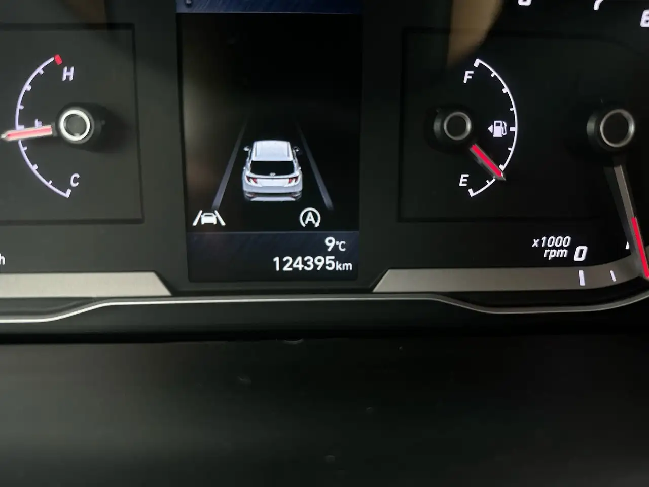 Hyundai TUCSON снимка Hyundai TUCSON