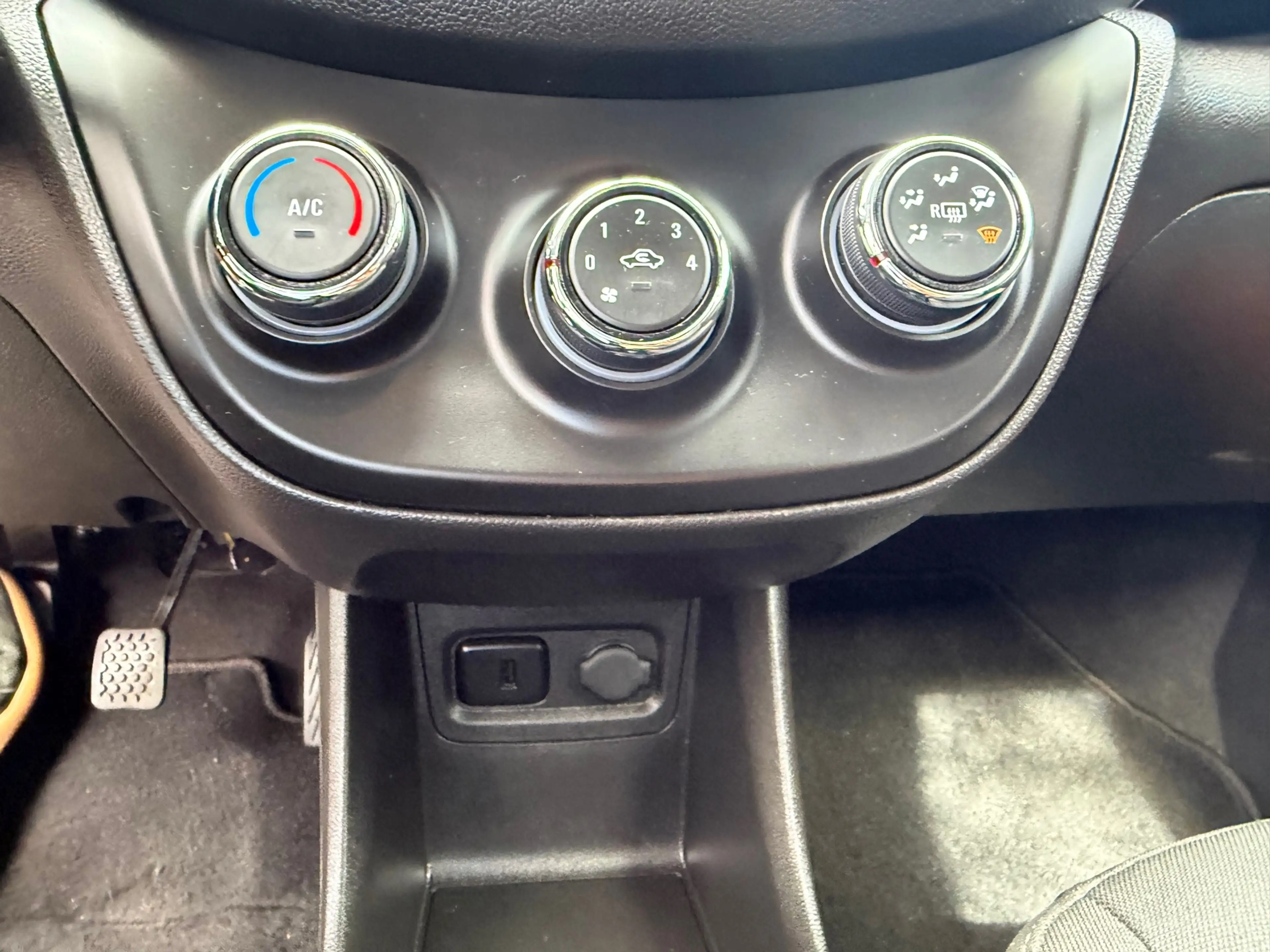 Opel Karl 1.0 ecoFLEX Edition/ Airco/NAP/Dealer onderhouden/ — photo 15