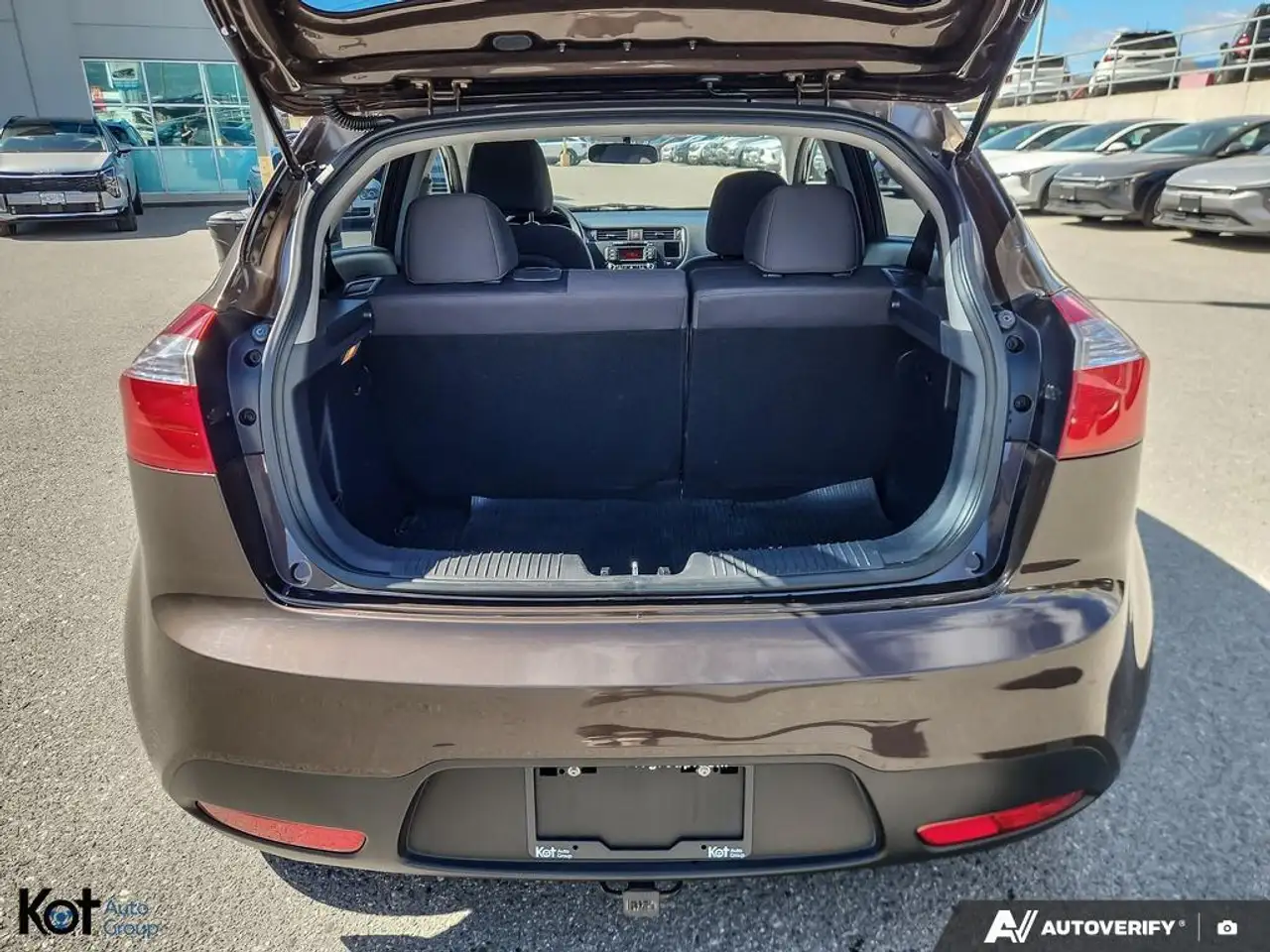 Kia Rio снимка Kia Rio
