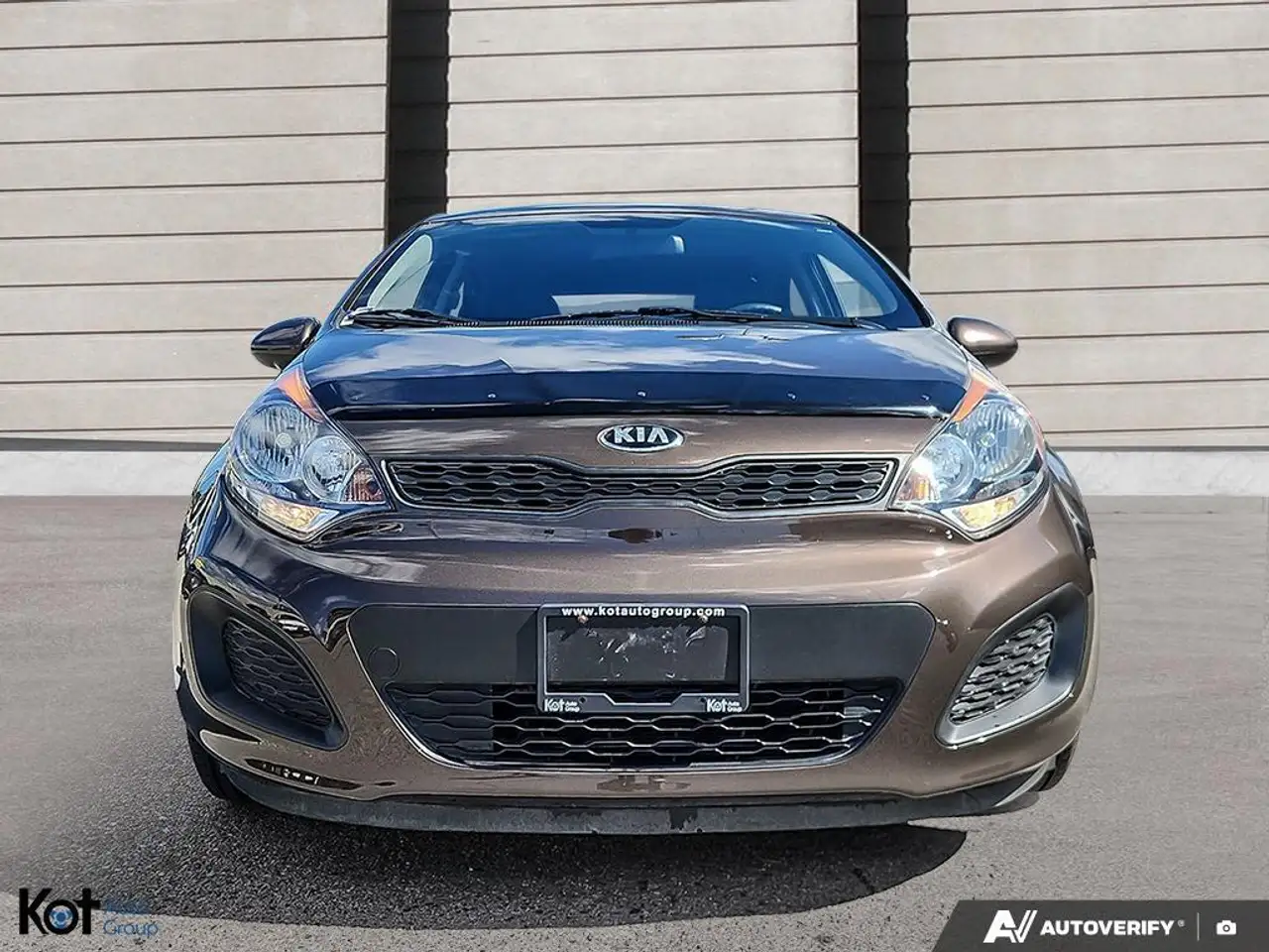 Kia Rio снимка Kia Rio