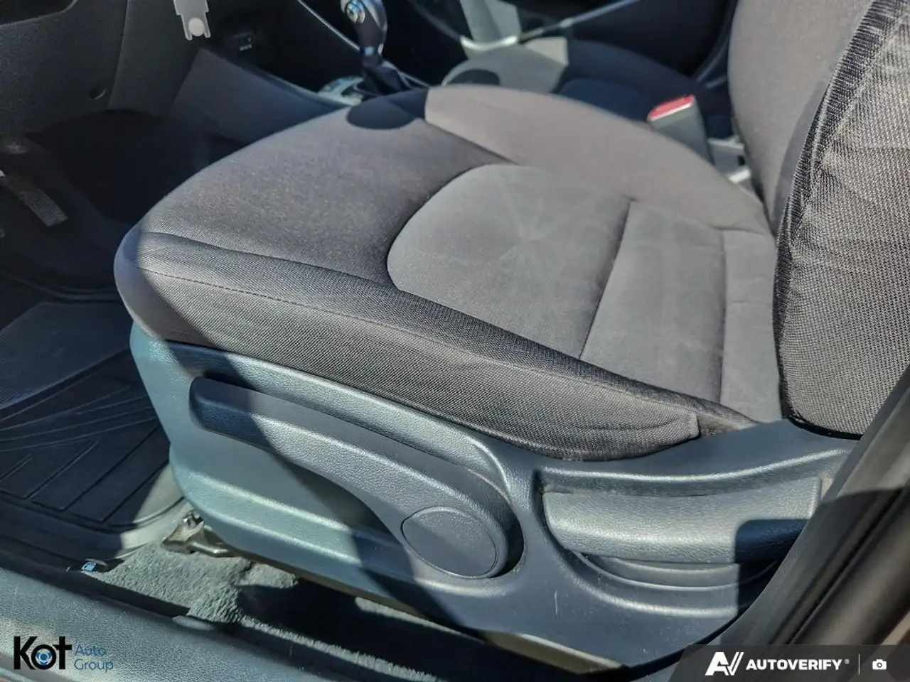 Kia Rio снимка Kia Rio