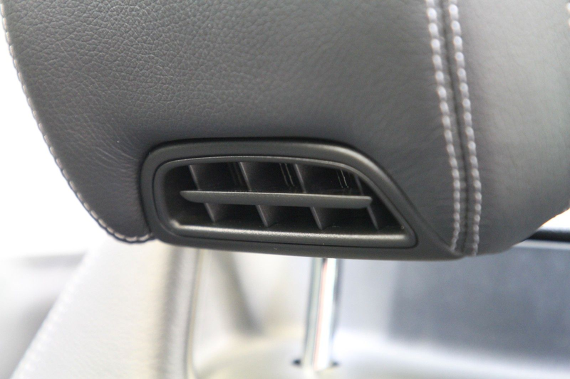 Mercedes-Benz C 220 d Cabrio SHZ AIRSCARF LEDER Multibeam — photo 12