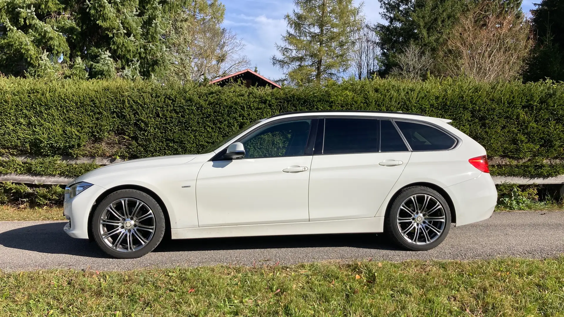 BMW 320 320d xDrive Touring Aut. - 2