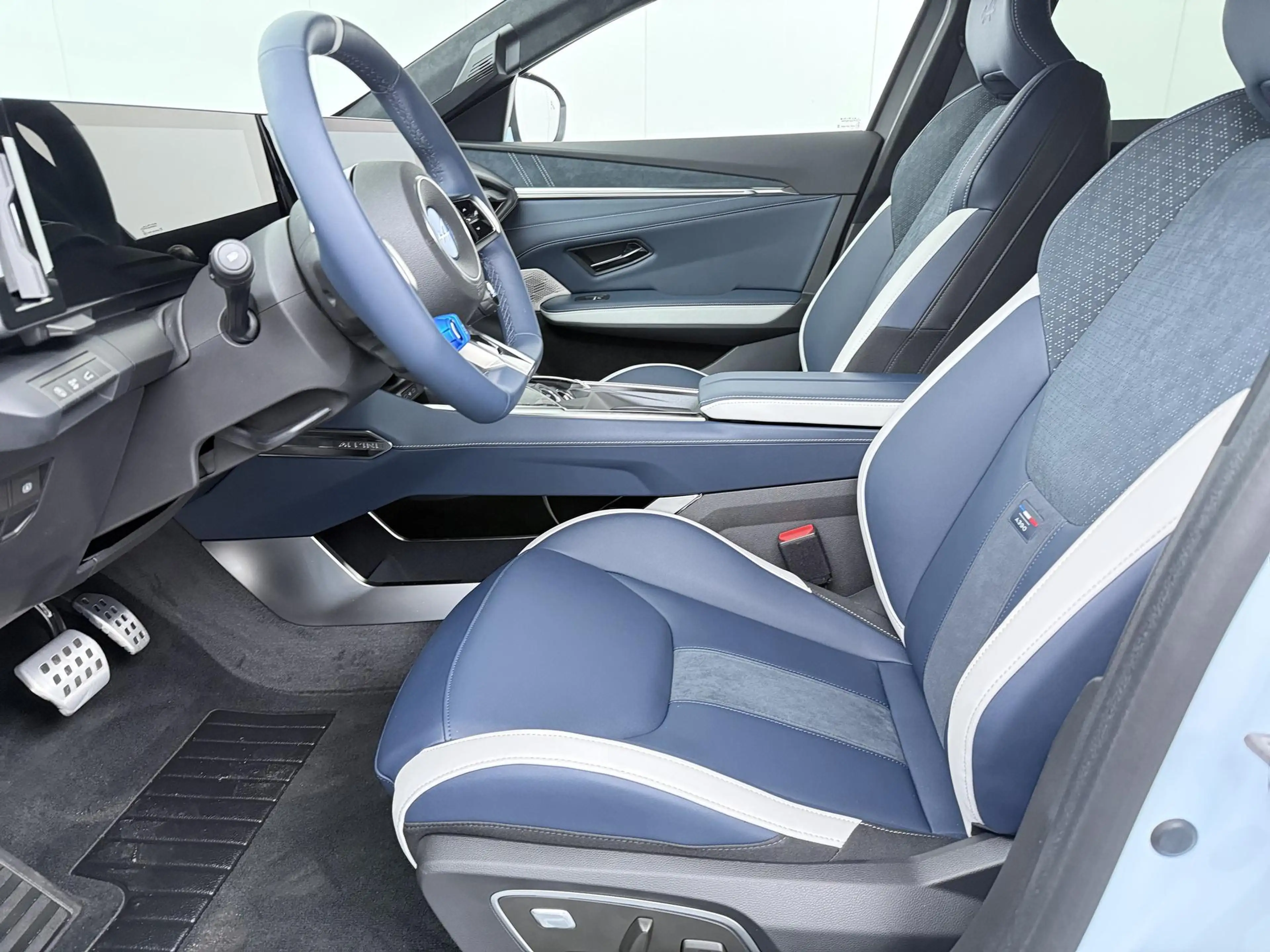 Alpine A390 GT 89kWh | Pack Driving | Devialet® XtremeSound au — photo 13