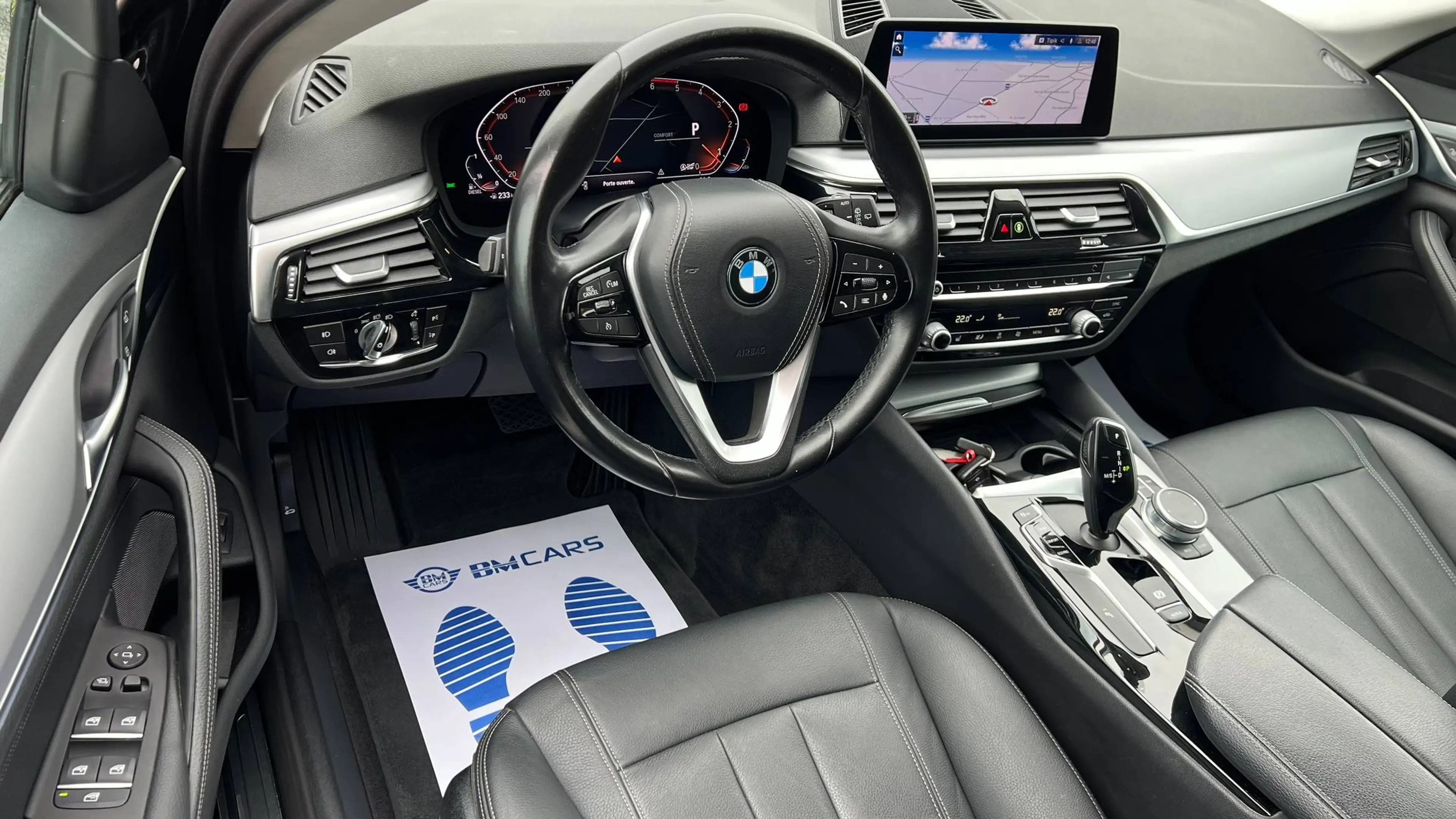 BMW 518 Touring 518 dA BOITE AUTO ✅ FULL OPTIONS ✅ VIRTUAL COCKPIT GPS CUIR XéNON CAMERA DE RECUL FULL !! — photo 9