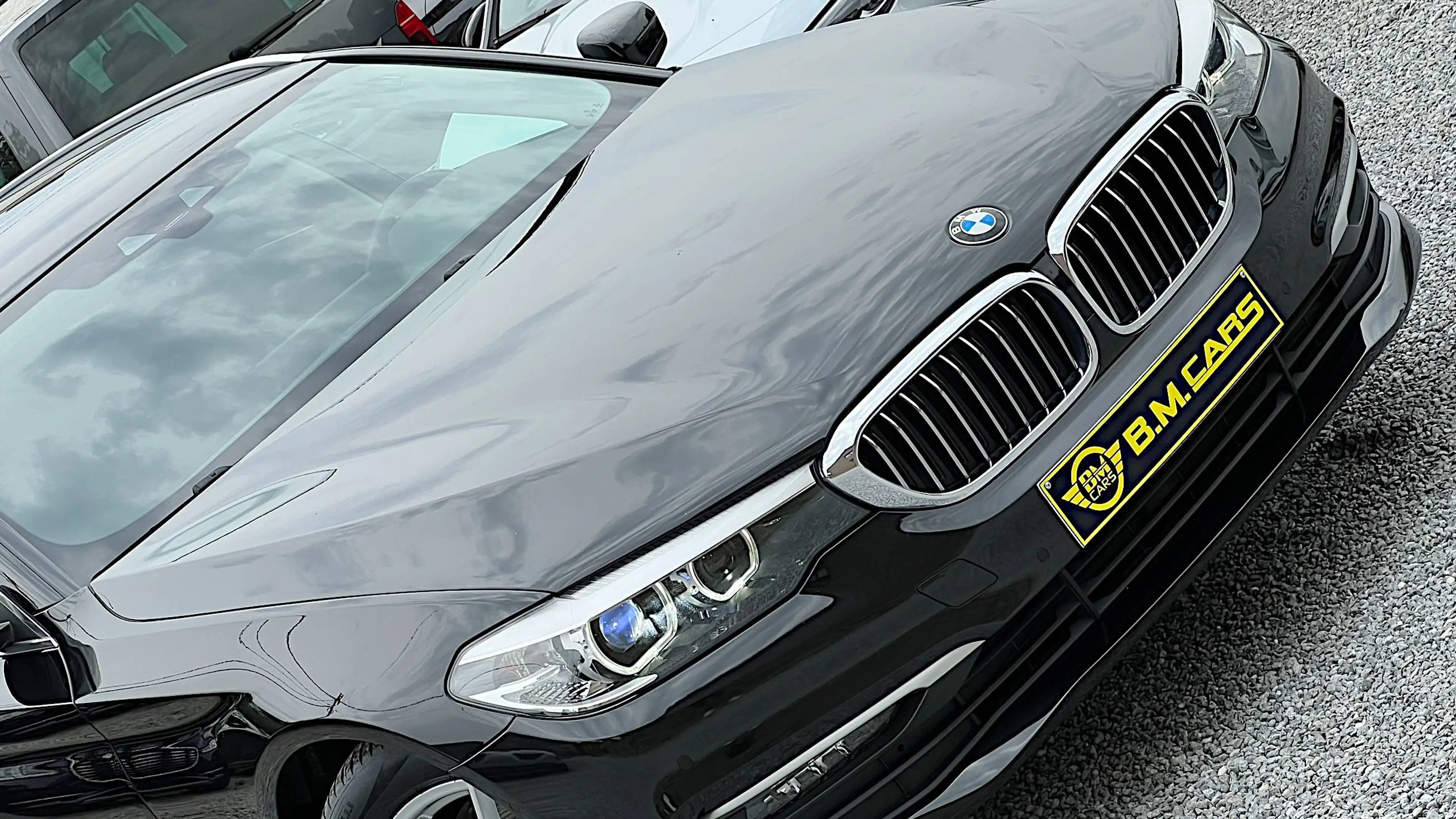 BMW 518 Touring 518 dA BOITE AUTO ✅ FULL OPTIONS ✅ VIRTUAL COCKPIT GPS CUIR XéNON CAMERA DE RECUL FULL !! — photo 8