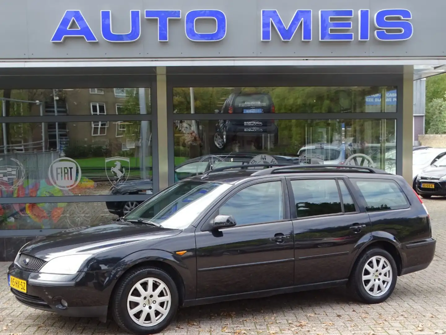 Ford Mondeo 1.8-16V COLLECTION Noir - 1