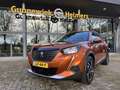 Peugeot 2008 1.2 PureTech Allure | AUTOMAAT | CAMERA | CARPLAY Orange - thumbnail 33
