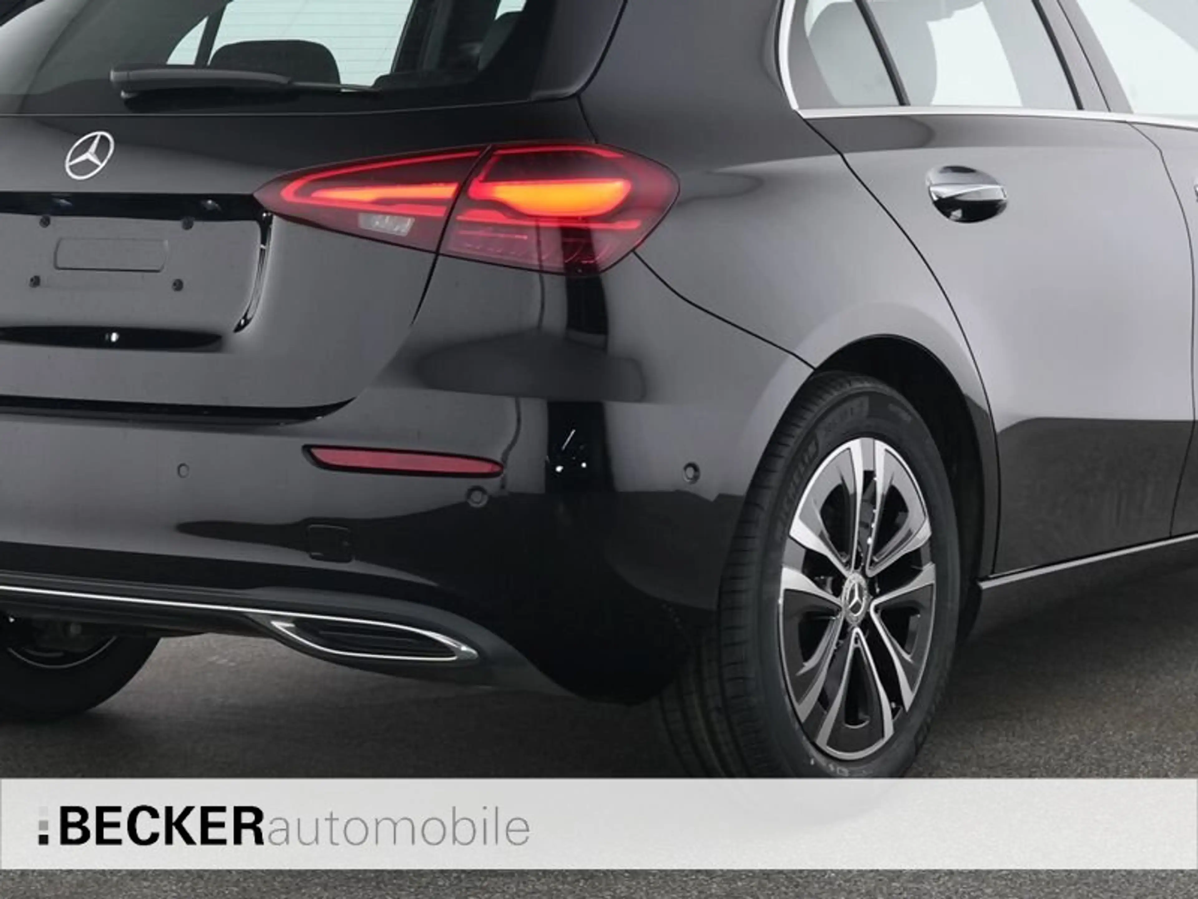 Mercedes-Benz A 200 A 200 PROGRESSIVE TOTWINKEL MULTIBEAM AMBIENTE LED — photo 10