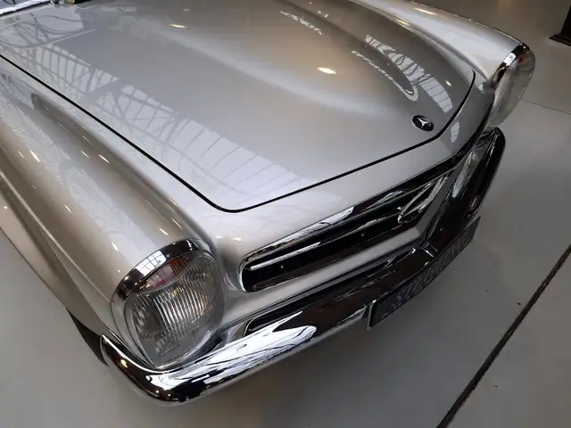 Mercedes-Benz SL 250 W113 mit 280SL Motor