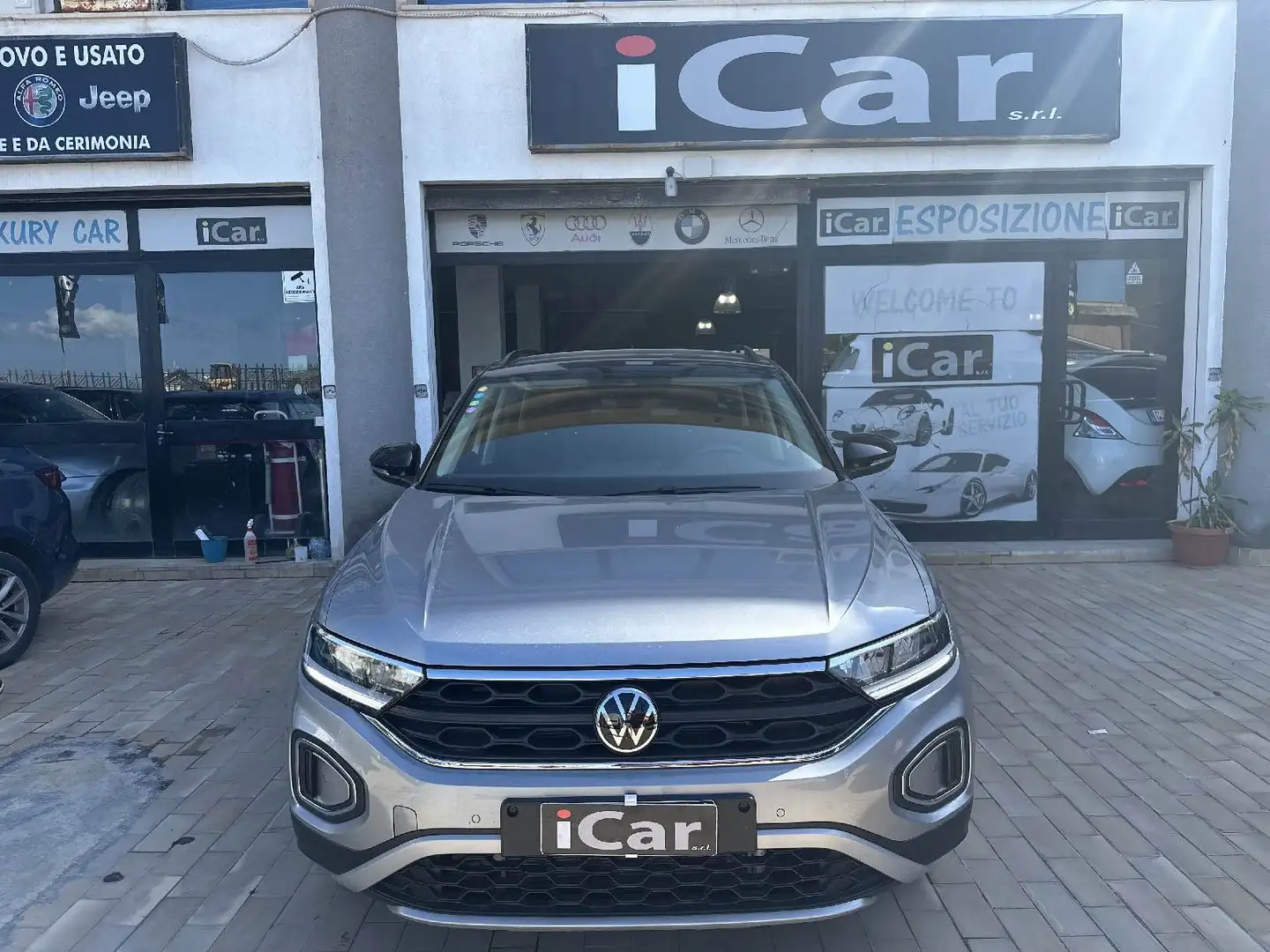 Volkswagen T-Roc T-Roc 1.5 tsi Life dsg Grigio - 1