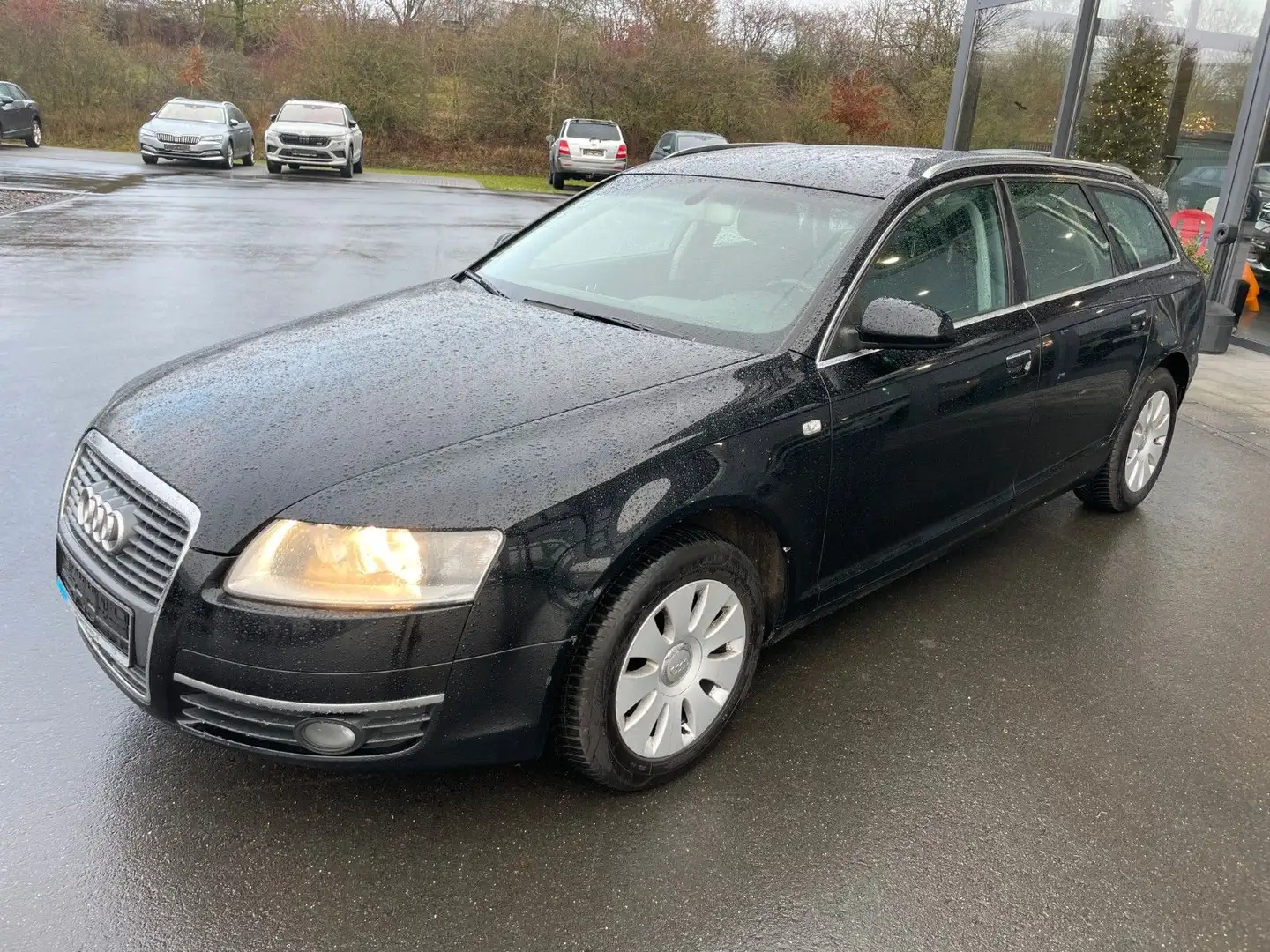 Audi A6 Avant 2.4 Automatik CD Klimaaut dual AHK Schwarz - 1