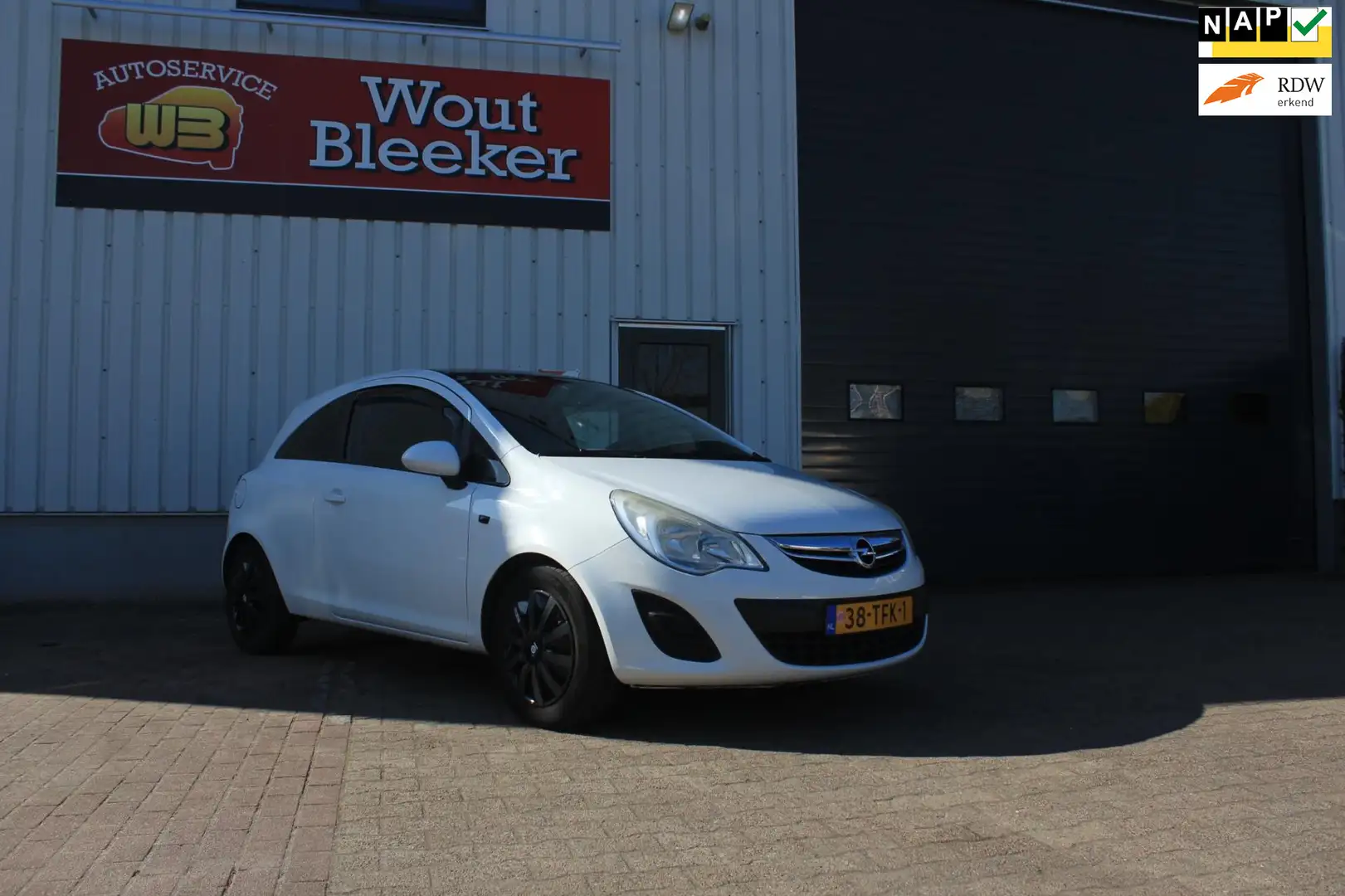 Opel Corsa 1.3 CDTi EcoFlex S/S Edition Blanc - 1