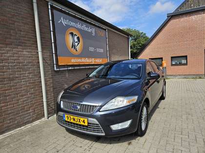 Ford Mondeo 2.0-16V Limited