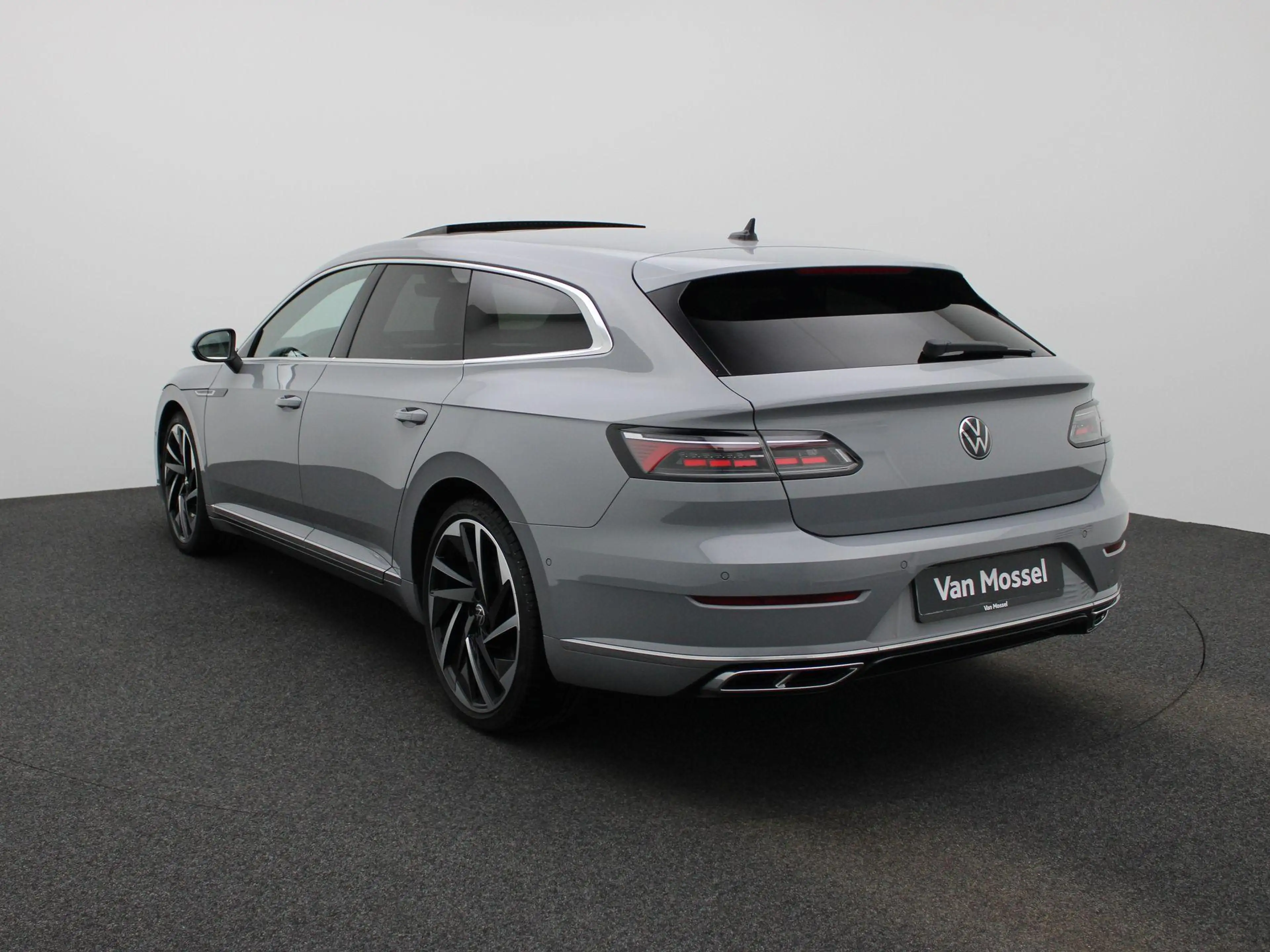 Volkswagen Arteon 2.0 TDI SCR 147kW DSG R-Line S.B. PANO | KEYLESS | — photo 2
