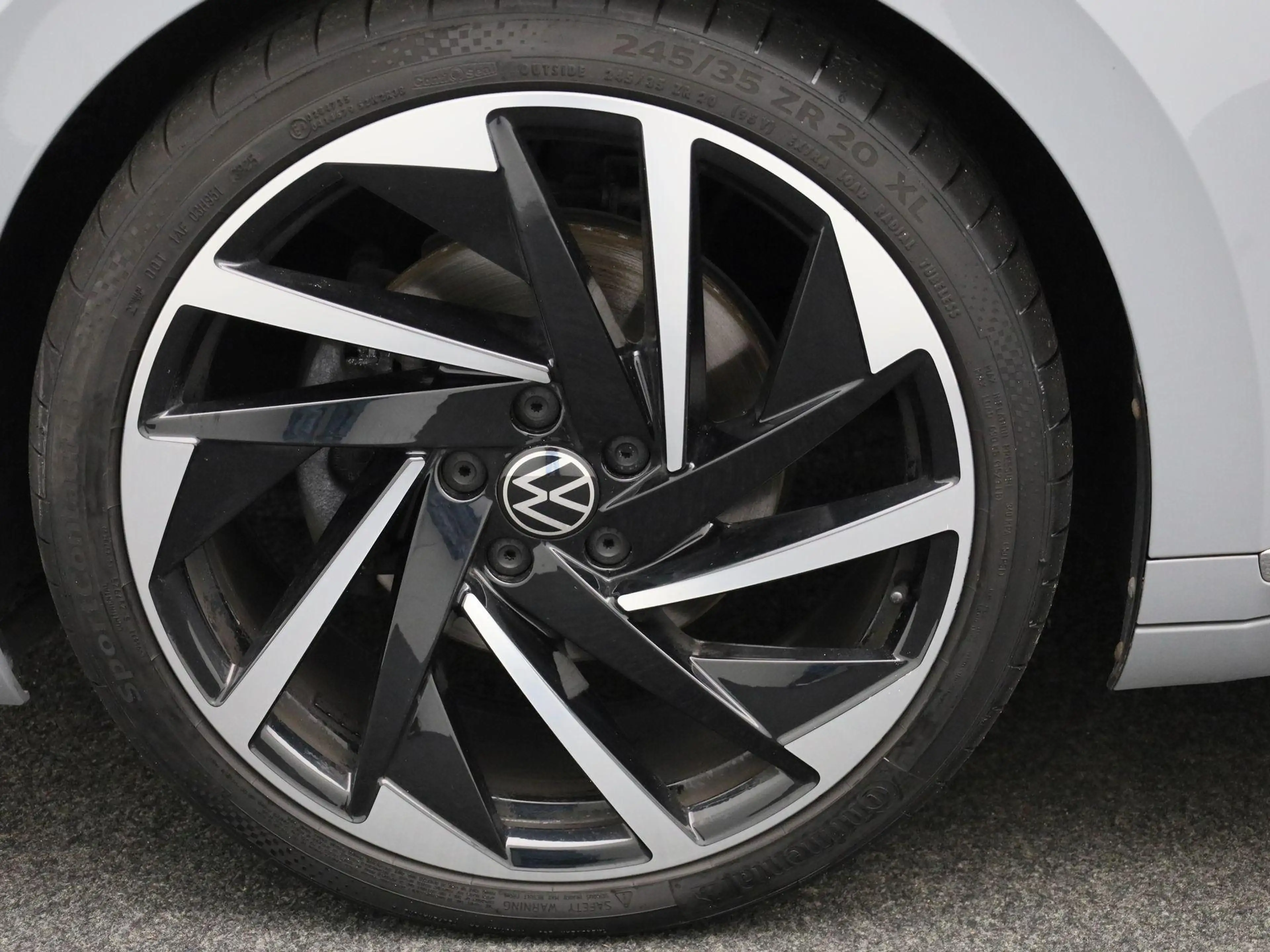 Volkswagen Arteon 2.0 TDI SCR 147kW DSG R-Line S.B. PANO | KEYLESS | — photo 13