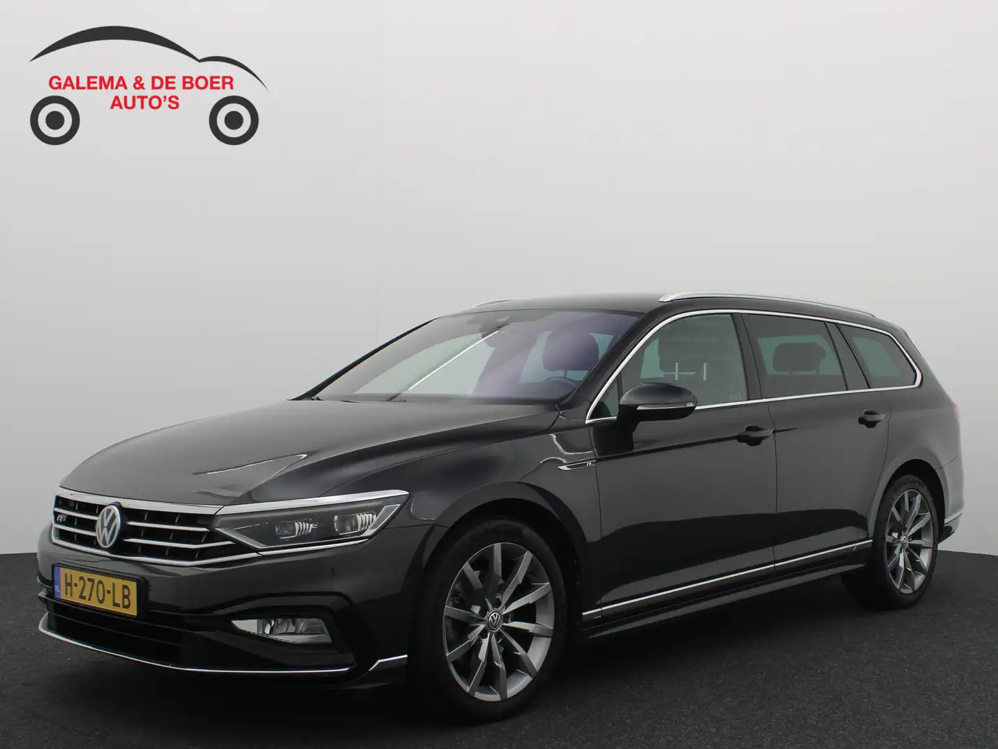 Volkswagen Passat Variant 1.5 TSI Elegance Business R FACELIFT / R-LINE / AU Grijs - 1