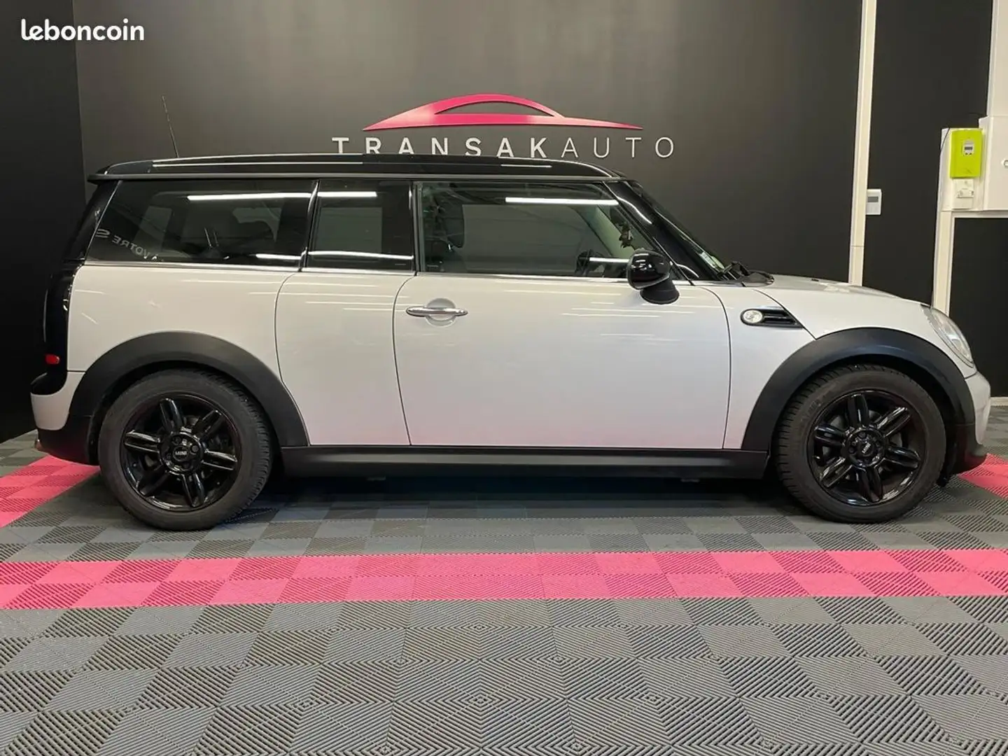 MINI Cooper Clubman 1.6L 112 ch R55 ORIGINE FRANCE White - 2