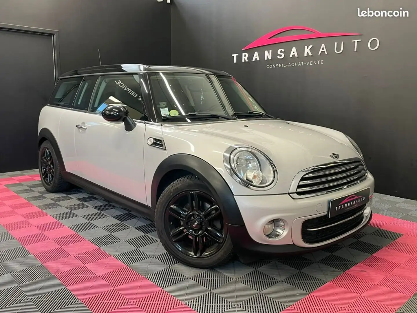 MINI Cooper Clubman 1.6L 112 ch R55 ORIGINE FRANCE White - 1