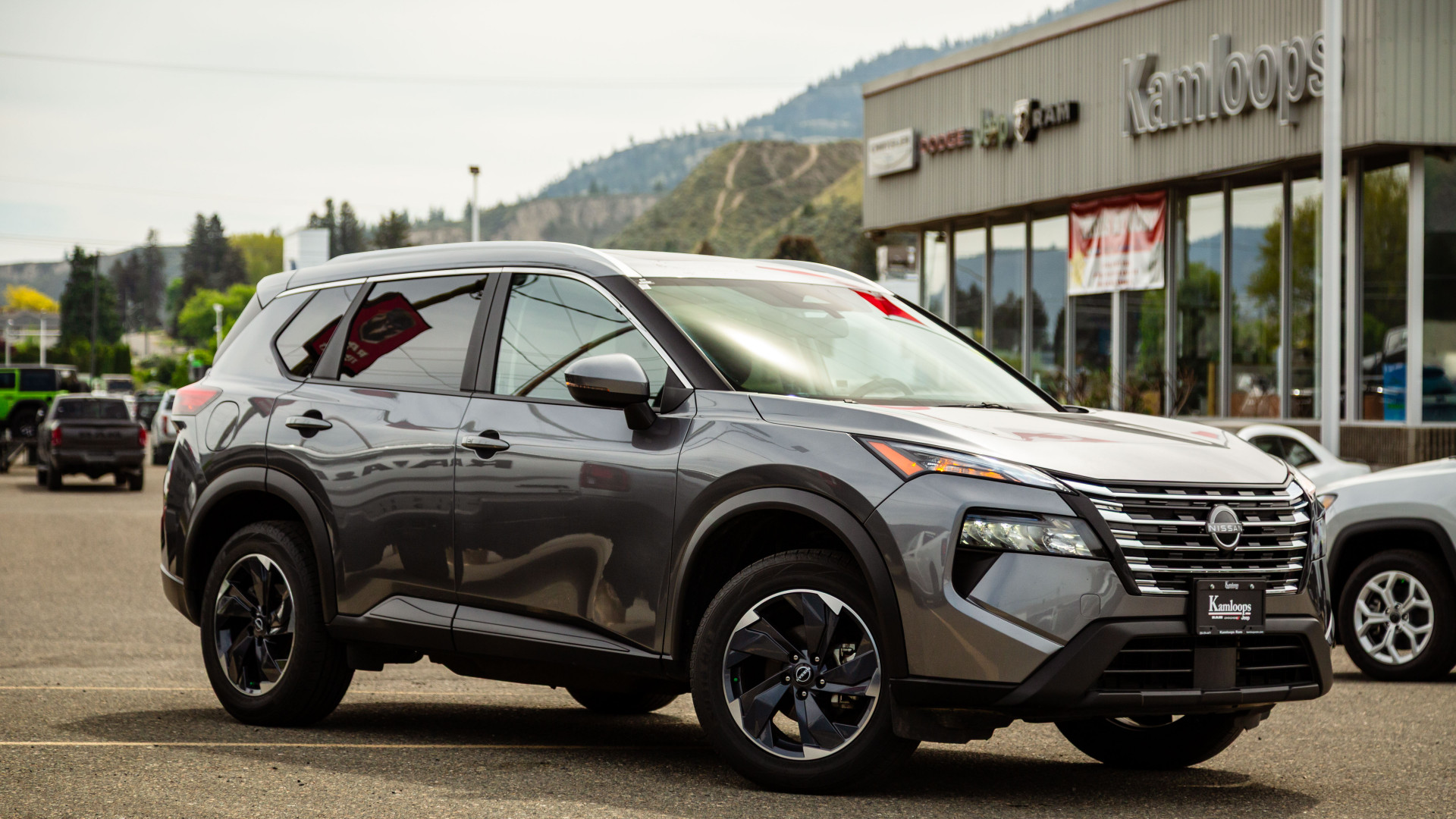 2025 Nissan Rogue Midnight Edition  - Moonroof - $99.64 /Wk