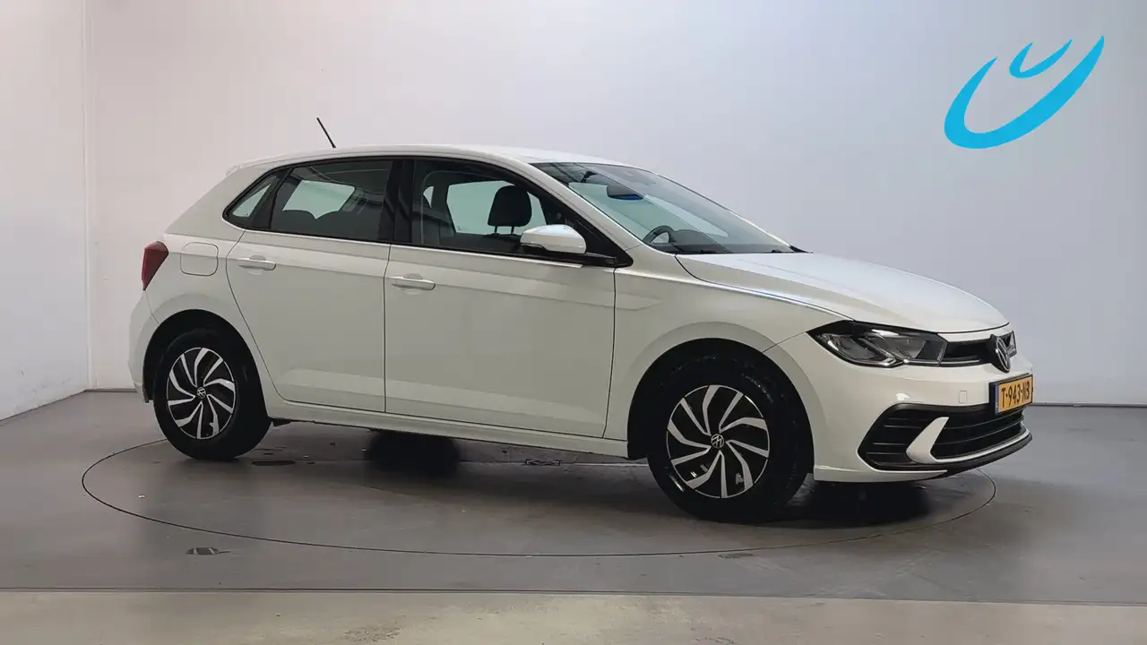 Volkswagen Polo 1.0 TSI Life Navigatie DAB+ App-Connect — photo 1 of 22