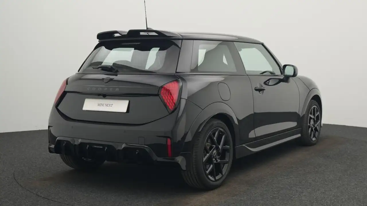 MINI Cooper C John Cooper Works Trim 5