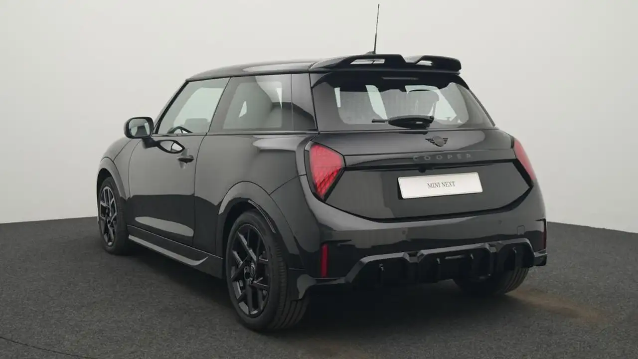 MINI Cooper C John Cooper Works Trim 4