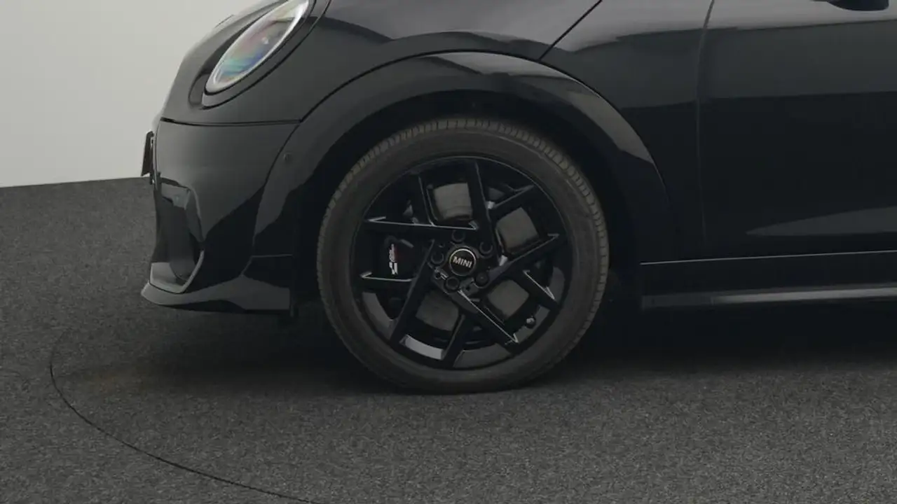 MINI Cooper C John Cooper Works Trim 11