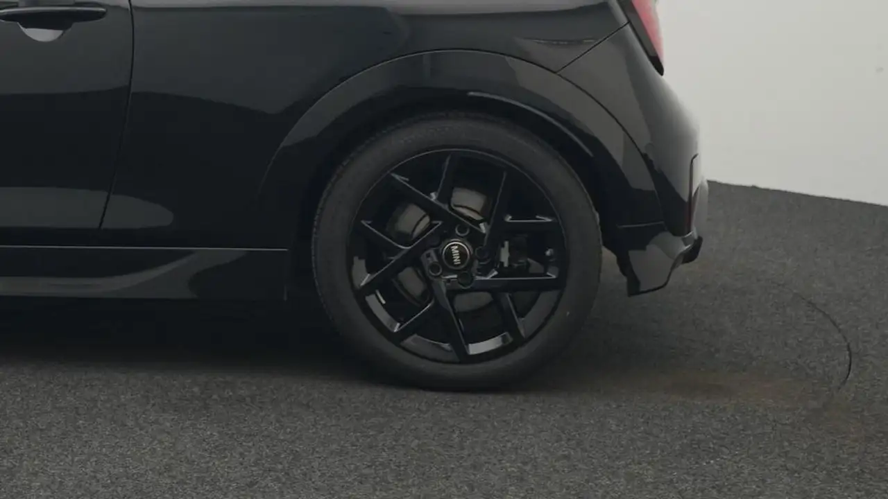 MINI Cooper C John Cooper Works Trim 9