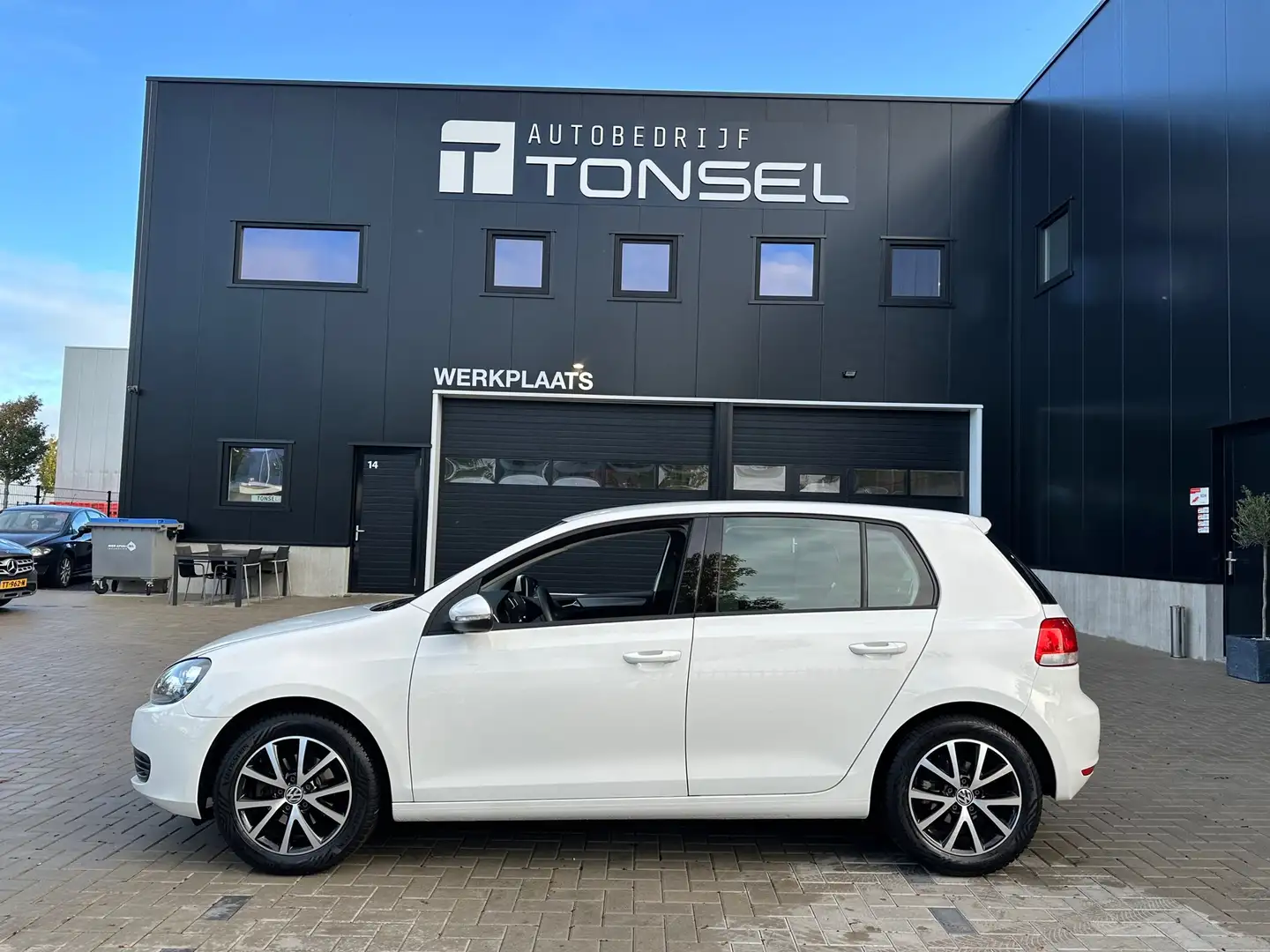 Volkswagen Golf 1.4 Comfortline / Airco / 5-Deurs / Distributierie Blanc - 2