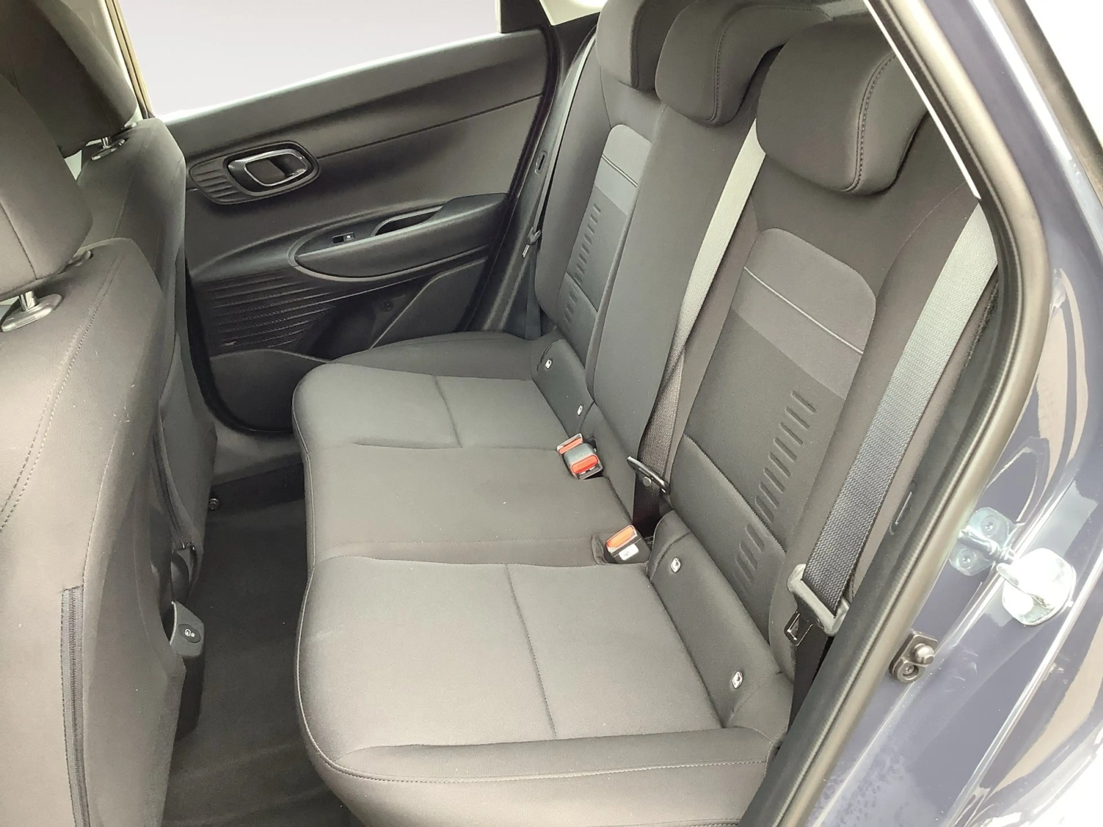 Hyundai BAYON FL (MY26) 1.0 T-GDI (90 PS) 6-MT 2WD Trend Bose So — photo 13