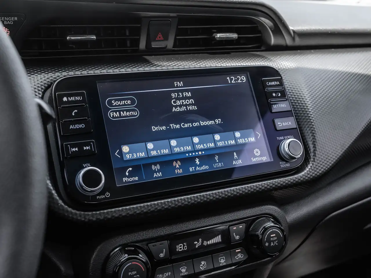 Nissan Kicks снимка Nissan Kicks