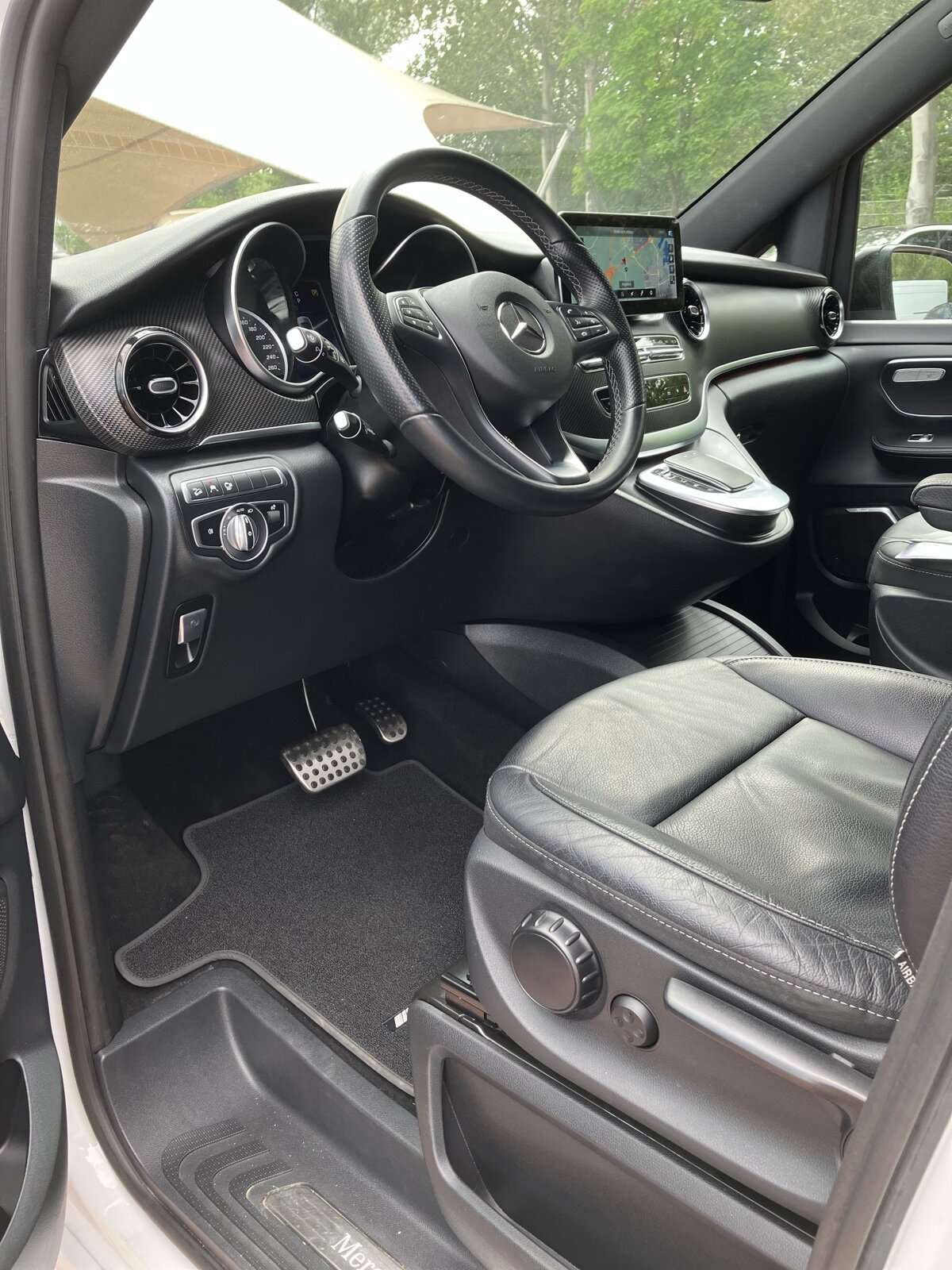 Mercedes-Benz V 300