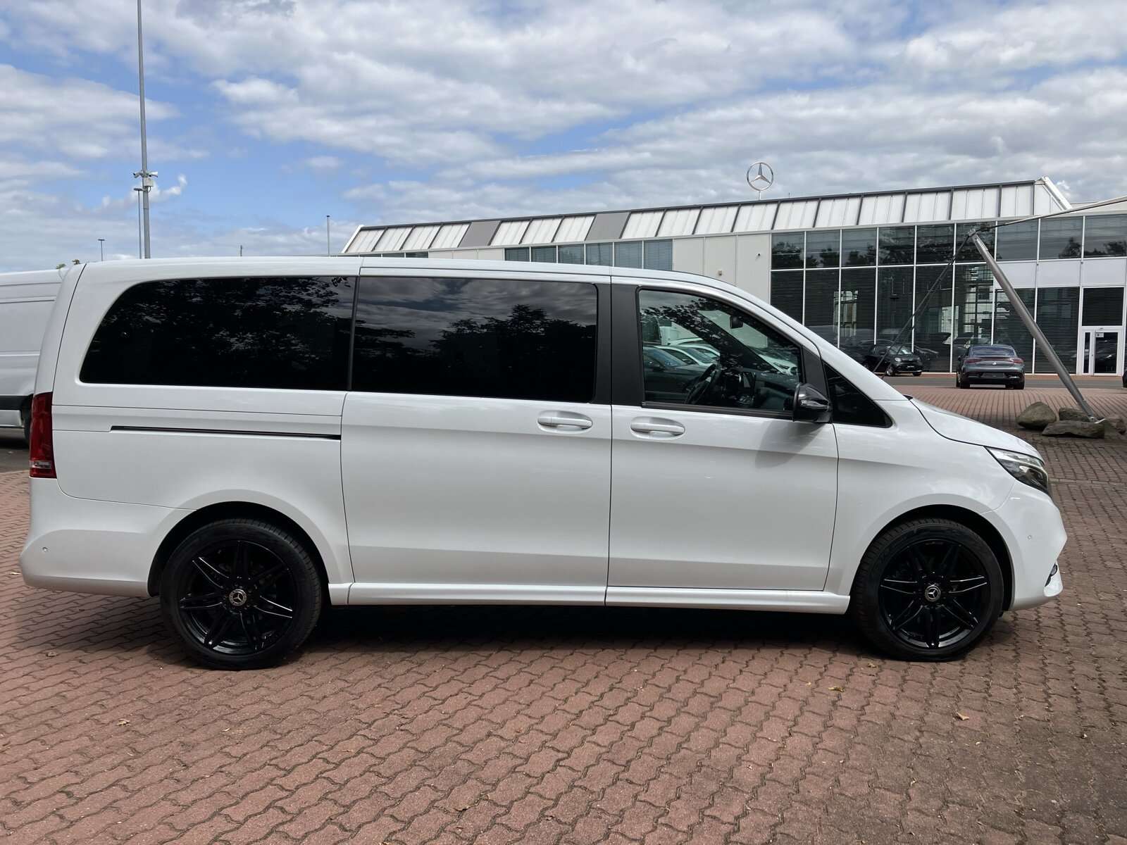 Mercedes-Benz V 300