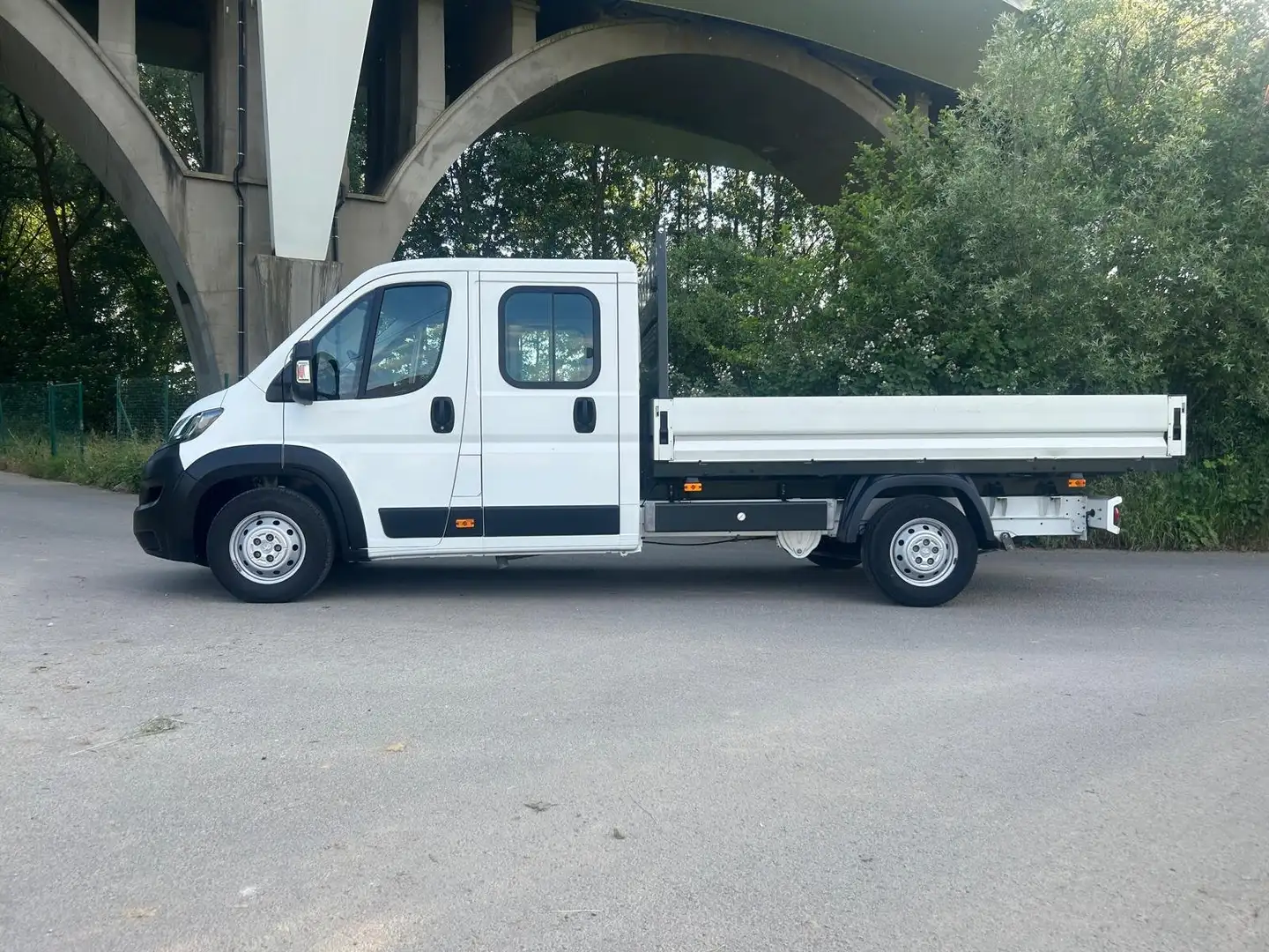 Peugeot Boxer 2.2BlueHDi L4 Utility+coffre DubCab 165cv 44500km! Weiß - 1