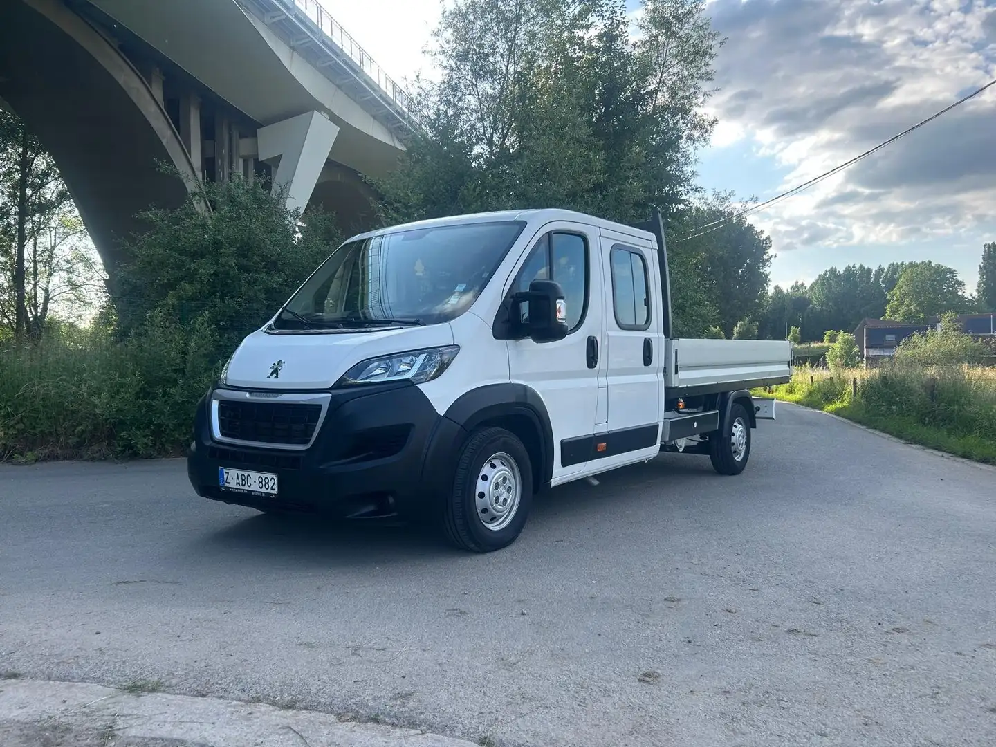Peugeot Boxer 2.2BlueHDi L4 Utility+coffre DubCab 165cv 44500km! Weiß - 2