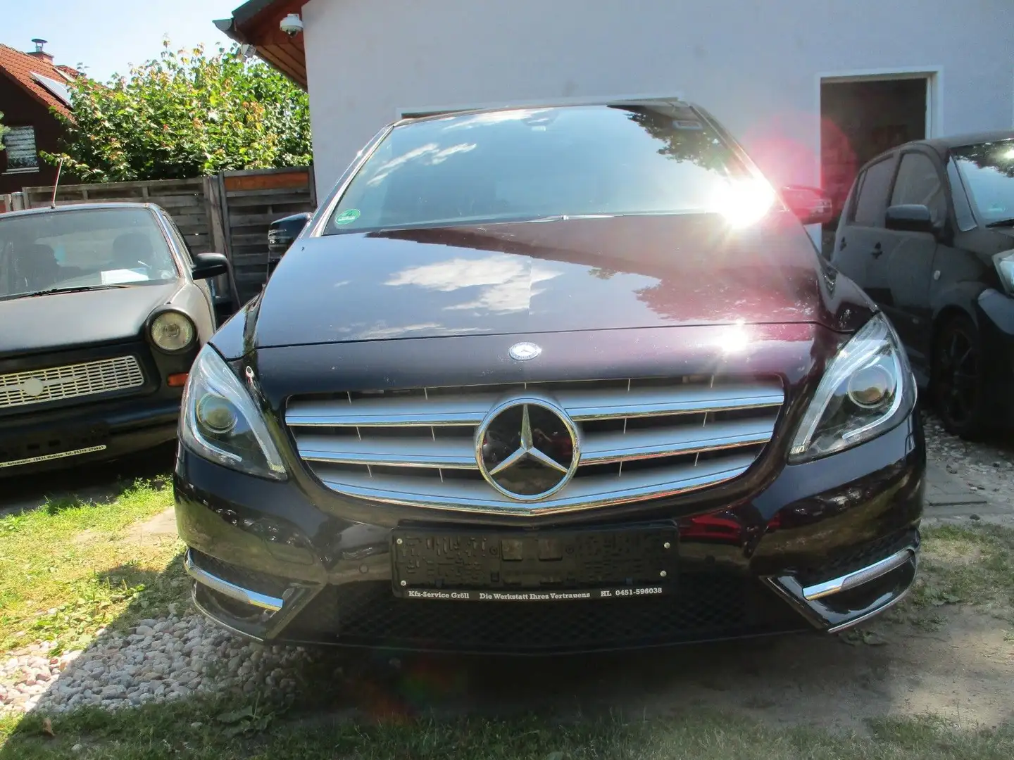 Mercedes-Benz B 220 B -Klasse B 220 CDI / d Violett - 2