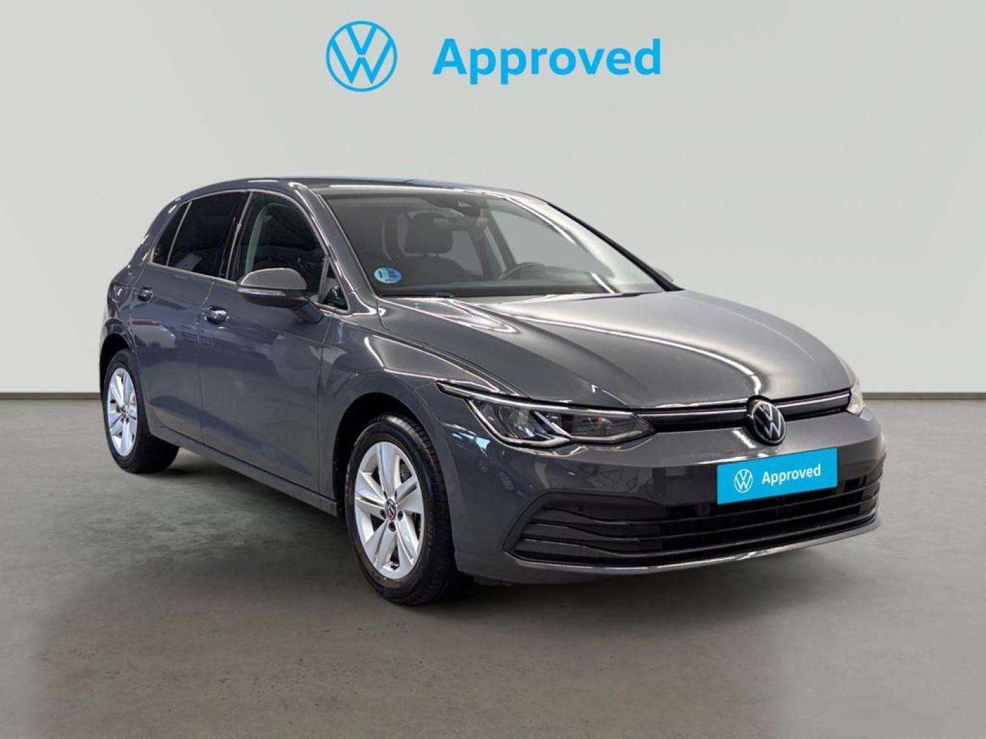 Volkswagen Golf 1.0 eTSI Life DSG 81kW - foto 1