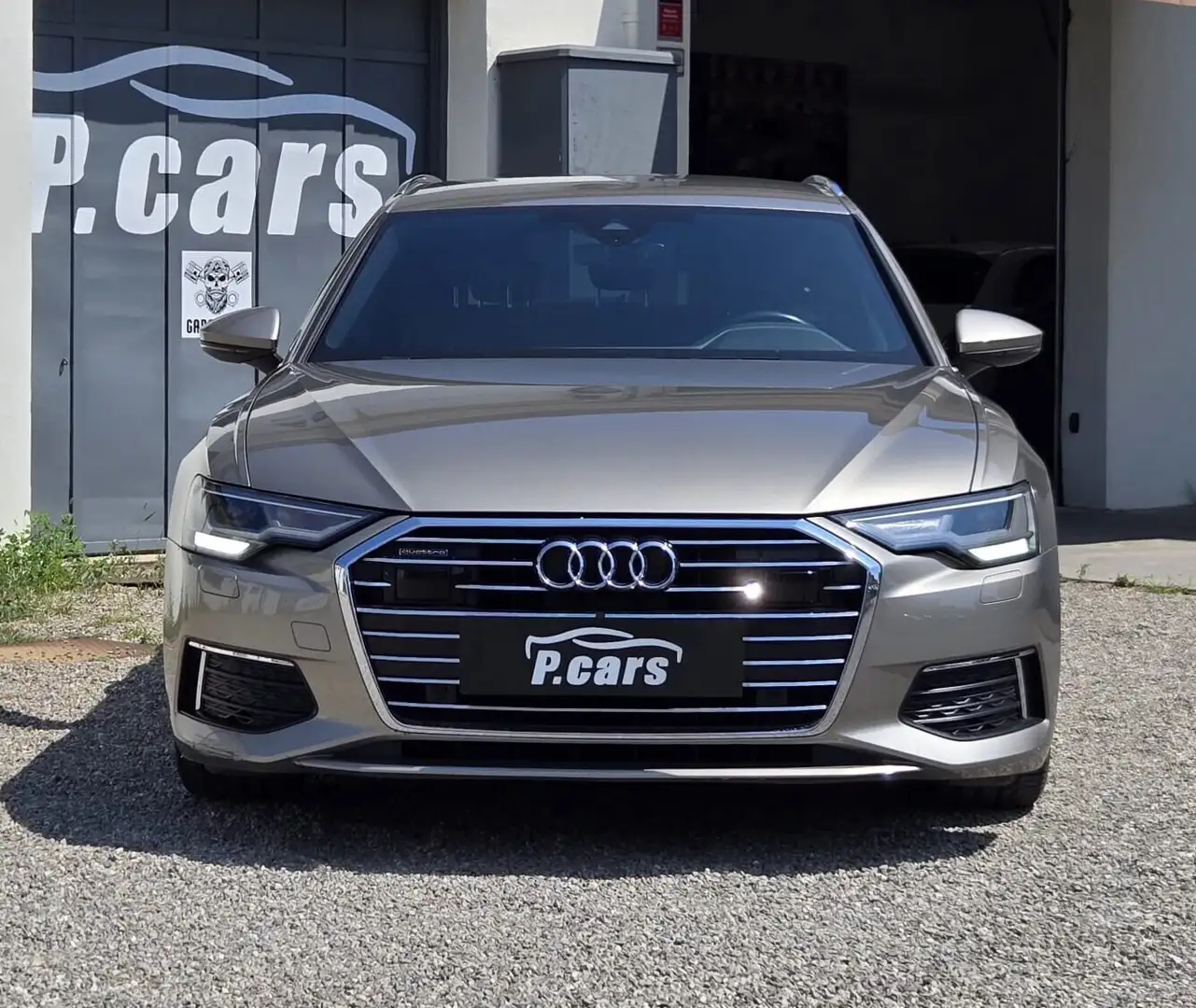 Audi A6 Avant 40 2.0 TDI S tronic Business Design Bronze - 2