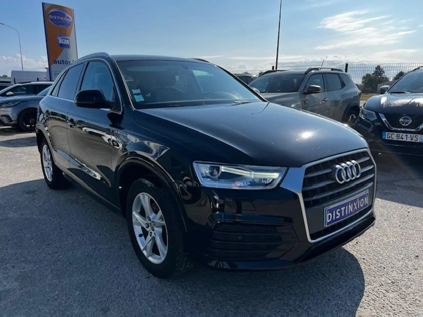 Audi Q3 2.0 TDI - 150 - S-tronic  Sport Noir - 2
