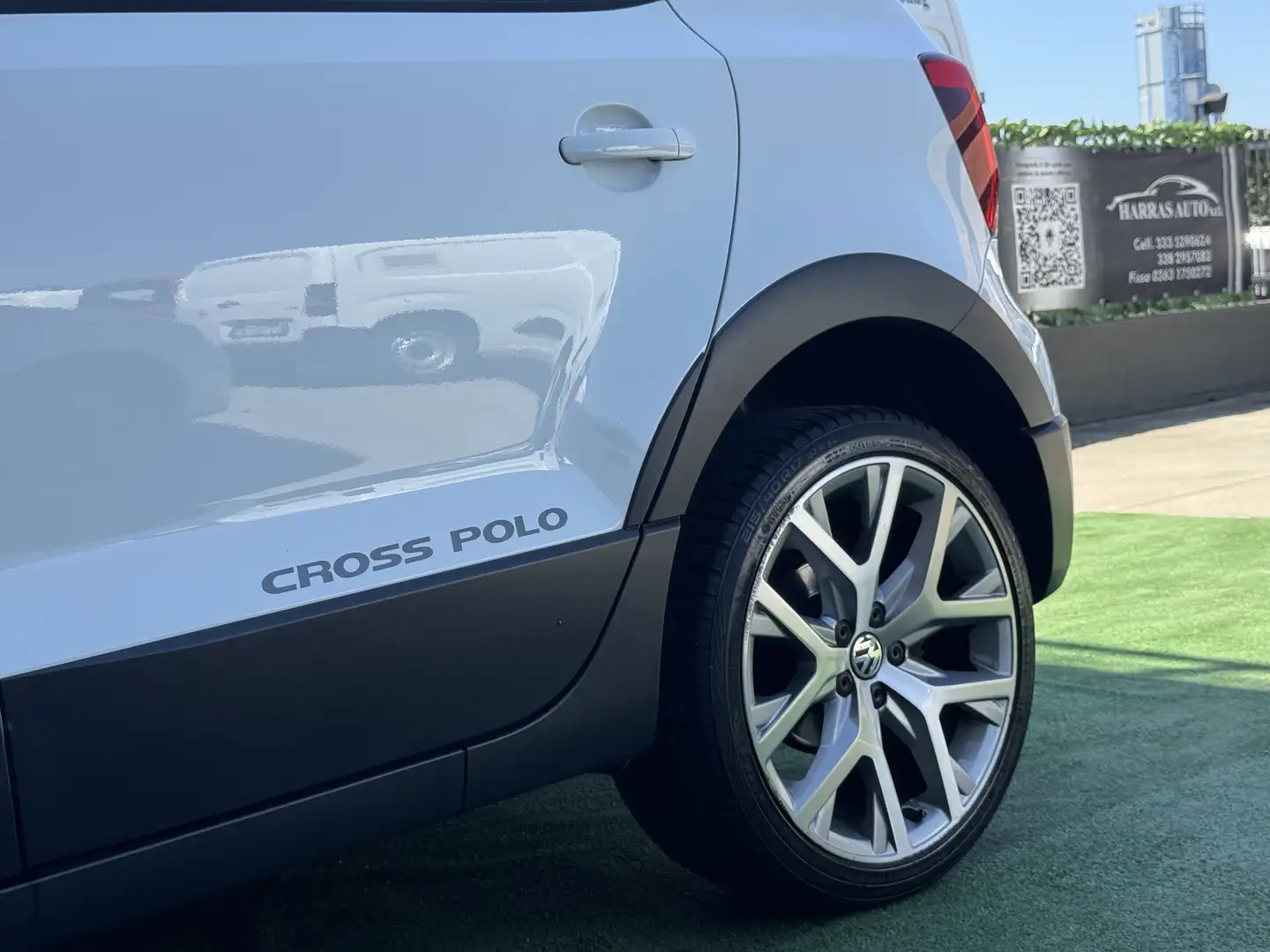 Volkswagen Polo Cross 5p 1.2 tsi bm - 2