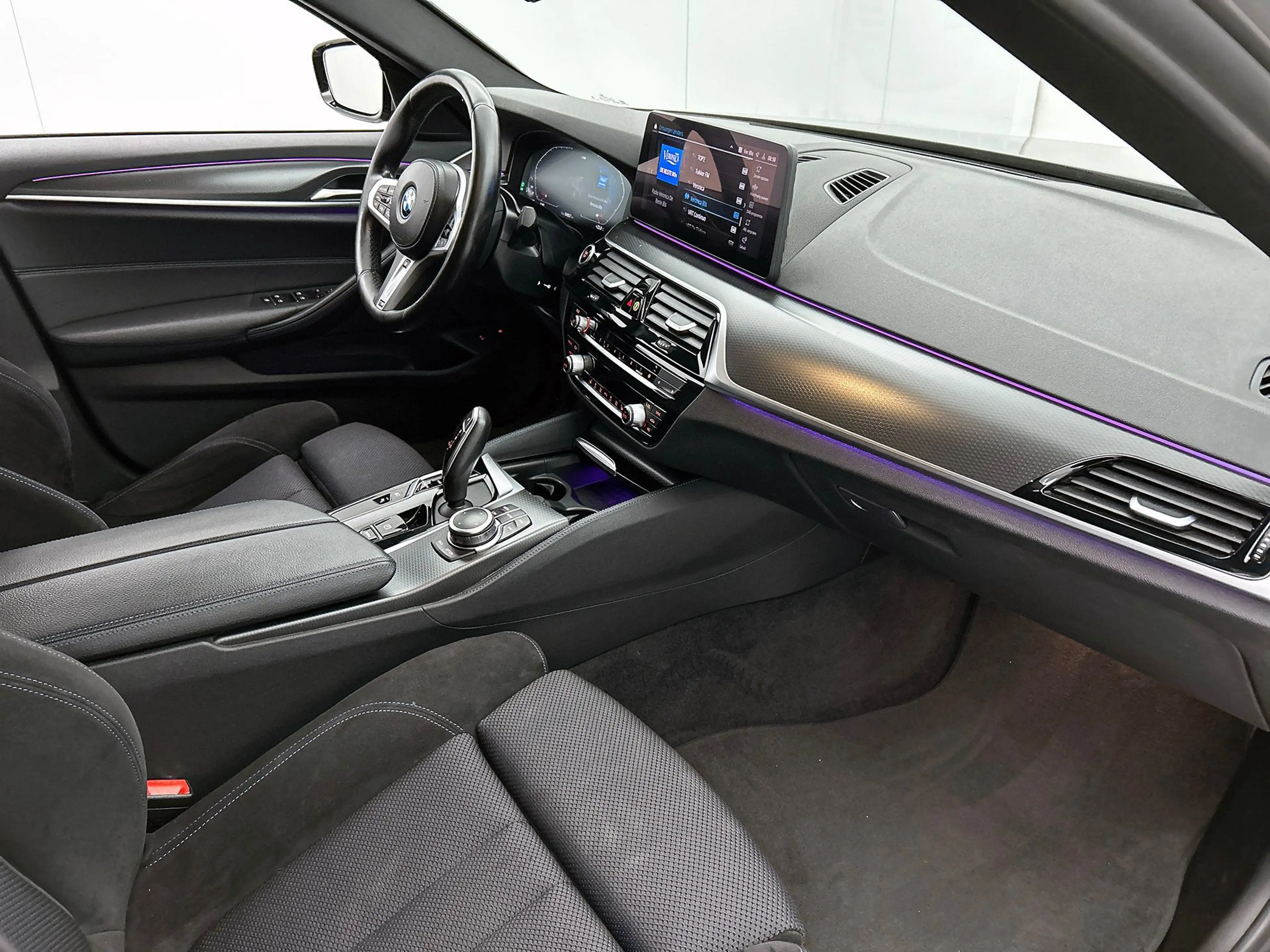 BMW 545 5-serie 545e xDrive M Sport | Camera | Adaptive Cr — photo 15