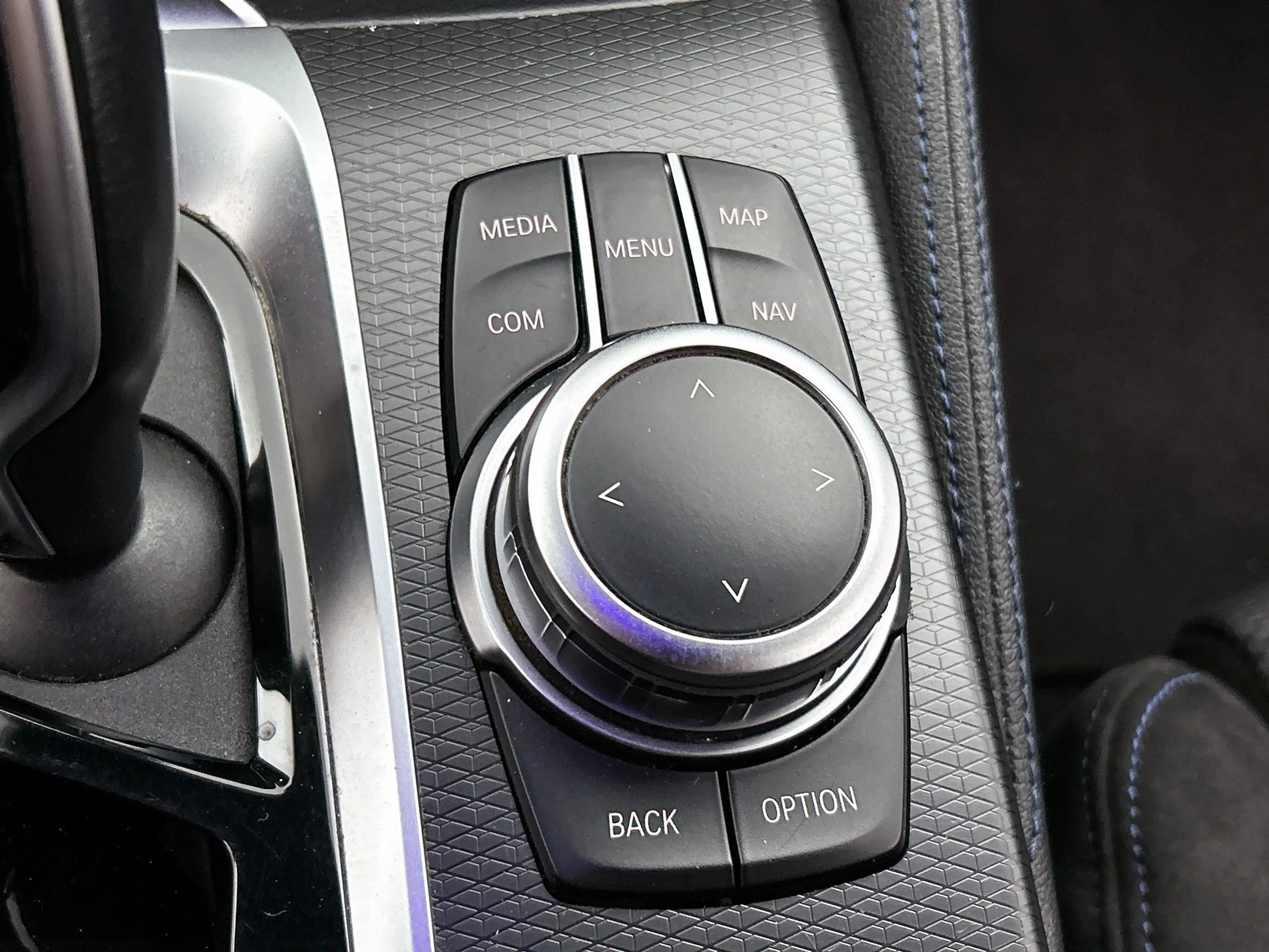 BMW 545 5-serie 545e xDrive M Sport | Camera | Adaptive Cr — photo 26
