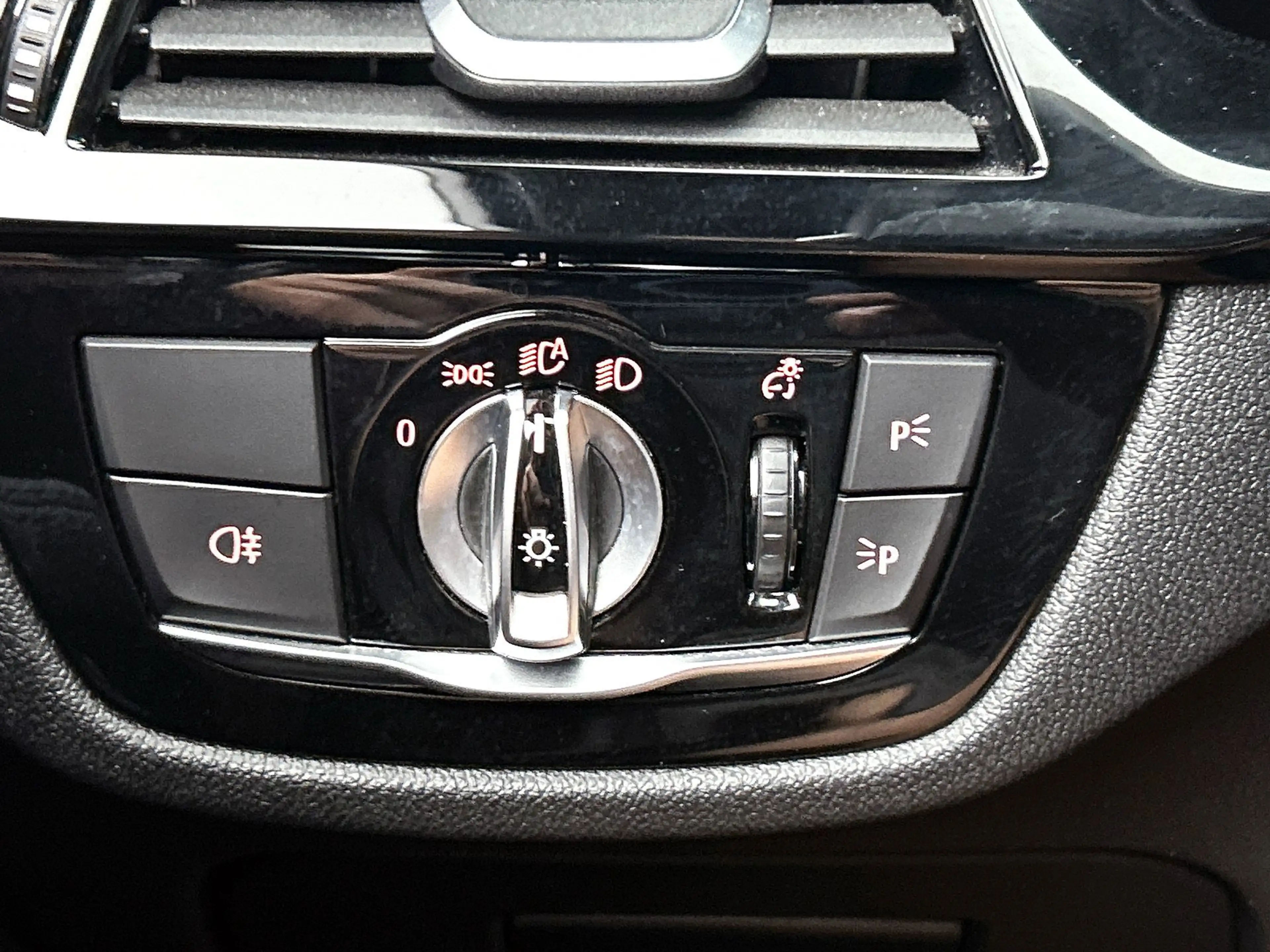 BMW 545 5-serie 545e xDrive M Sport | Camera | Adaptive Cr — photo 29