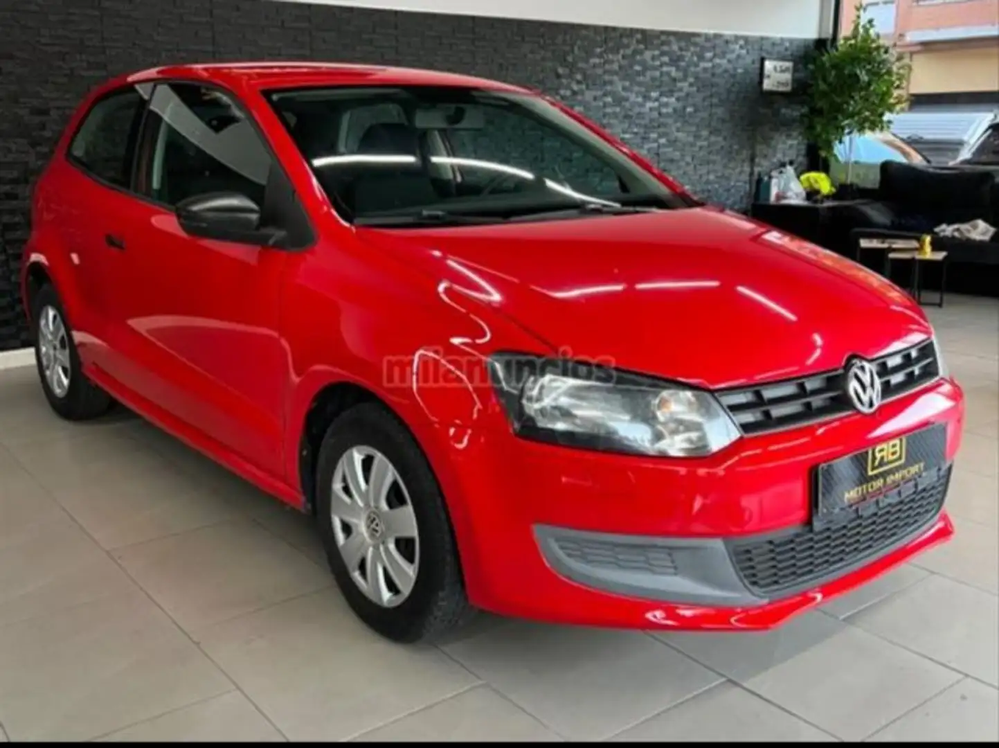 Volkswagen Polo 1.2 Advance Rot - 2